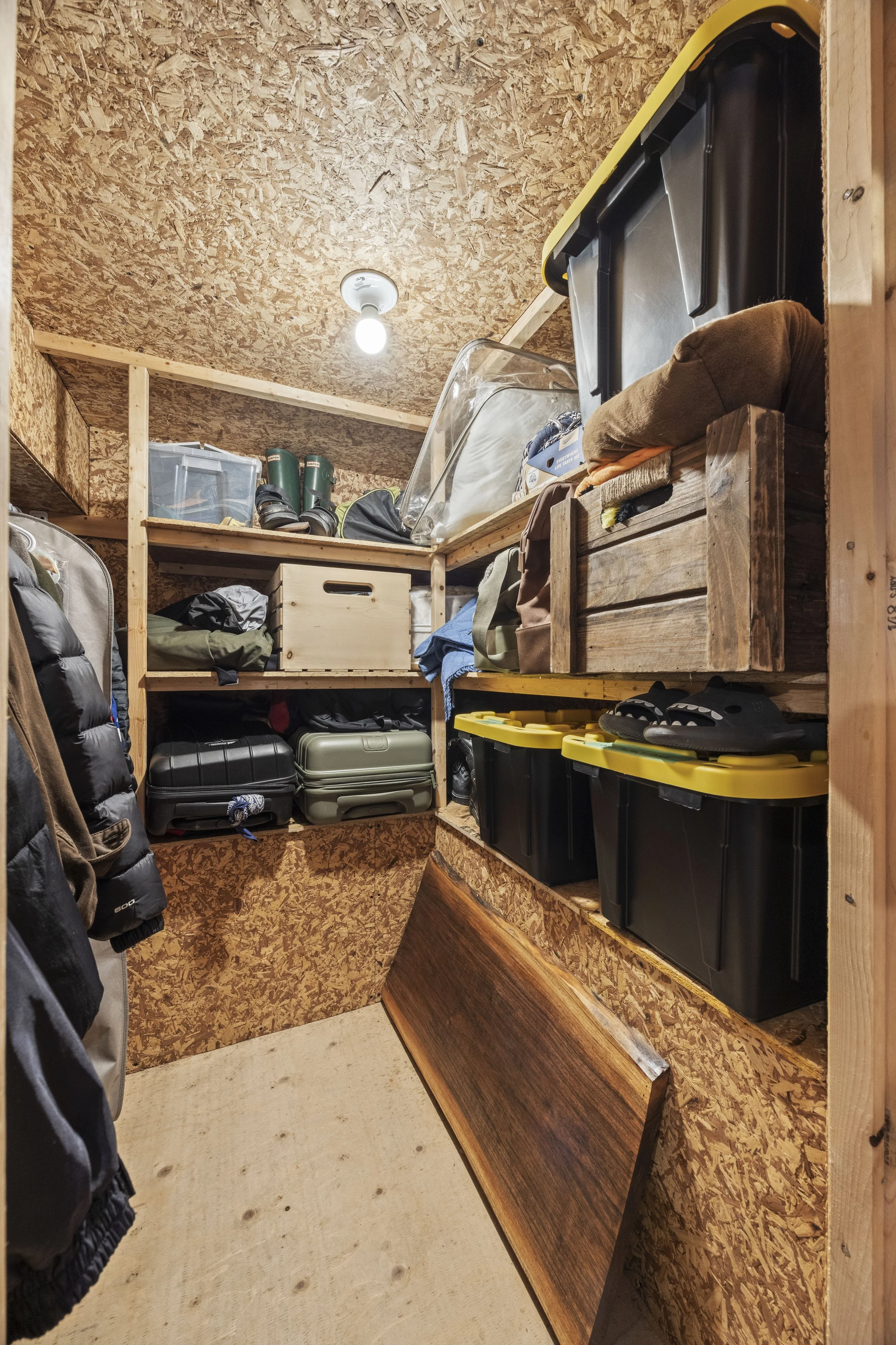 154 Colborne St -33.JPG