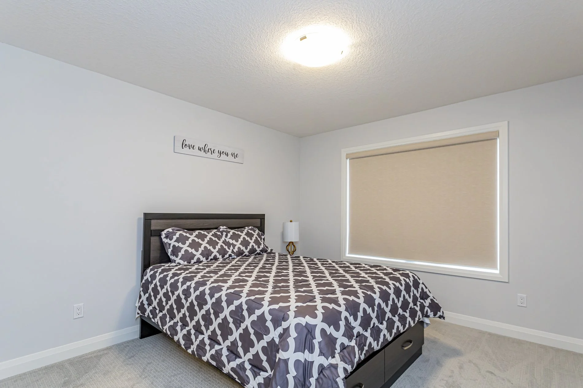 25-93 Stonefield Ln_44.JPG