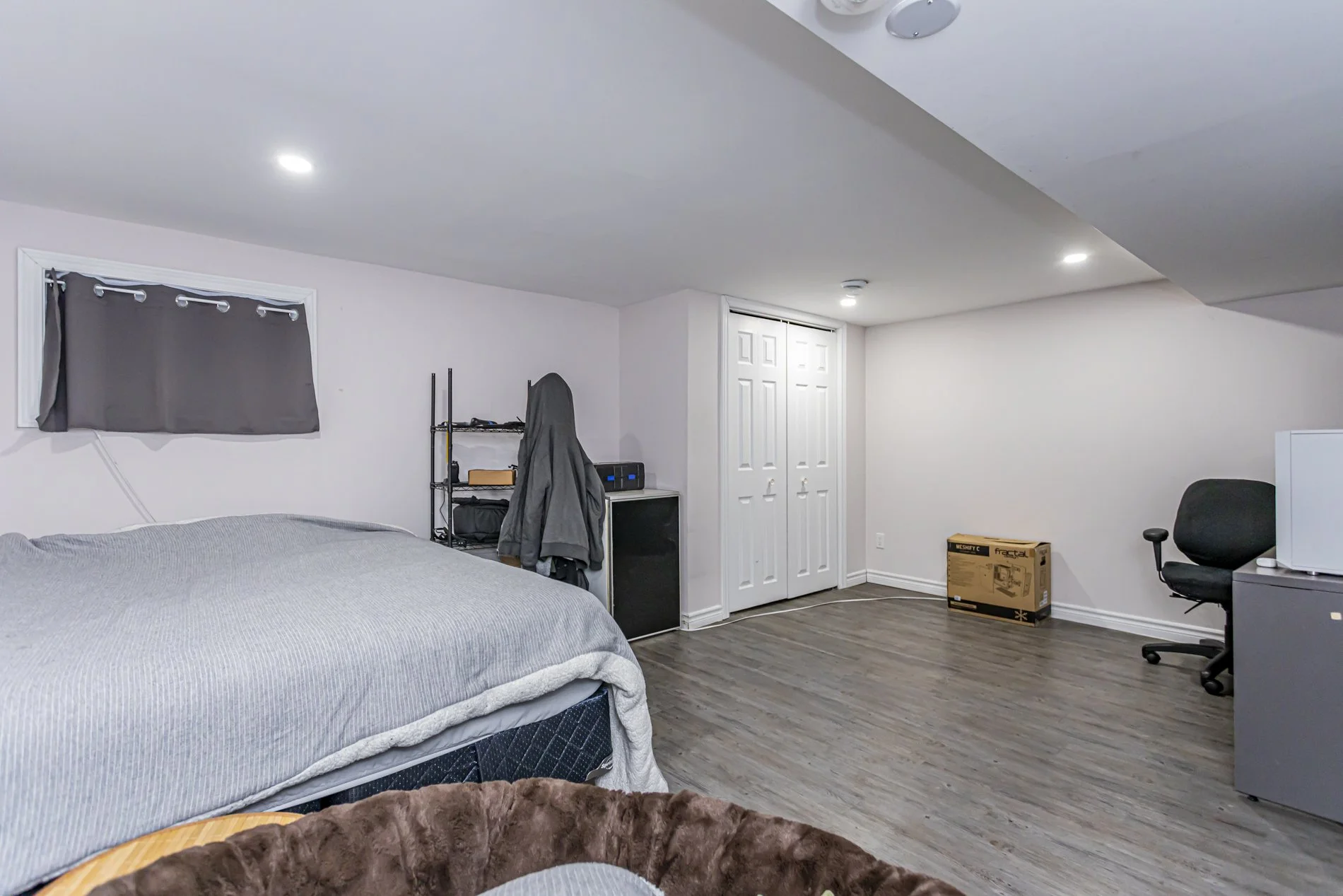 994 Richmond St_24.jpg