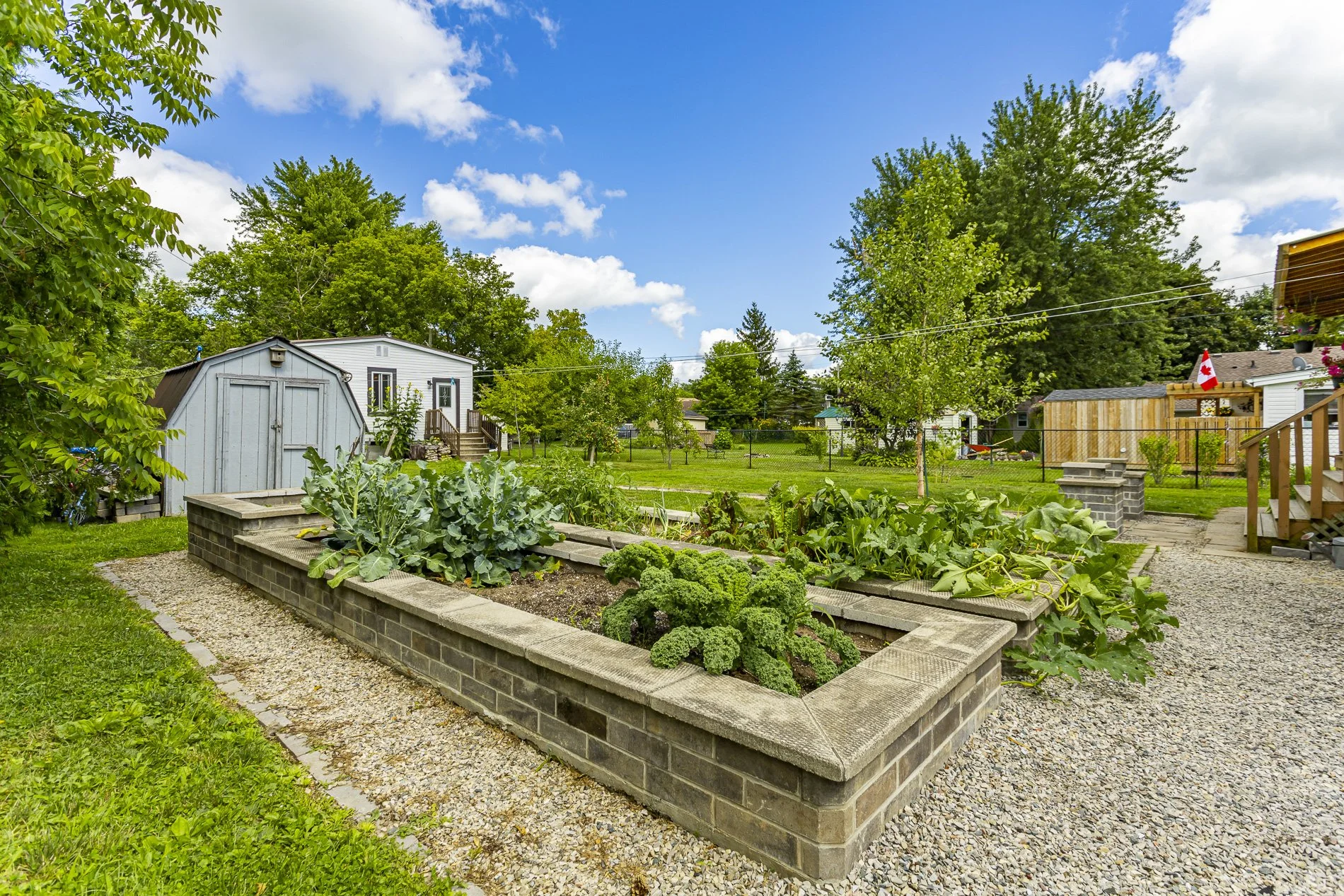 151 Simpson St_41.jpg