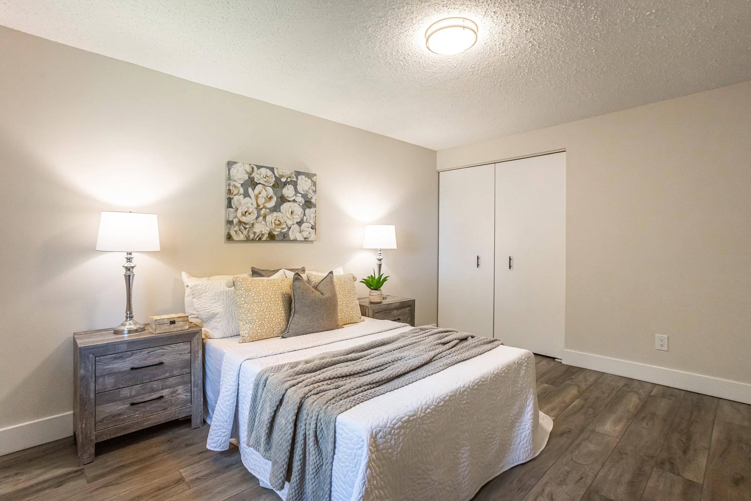 21-135 Belmont Dr-27.jpg