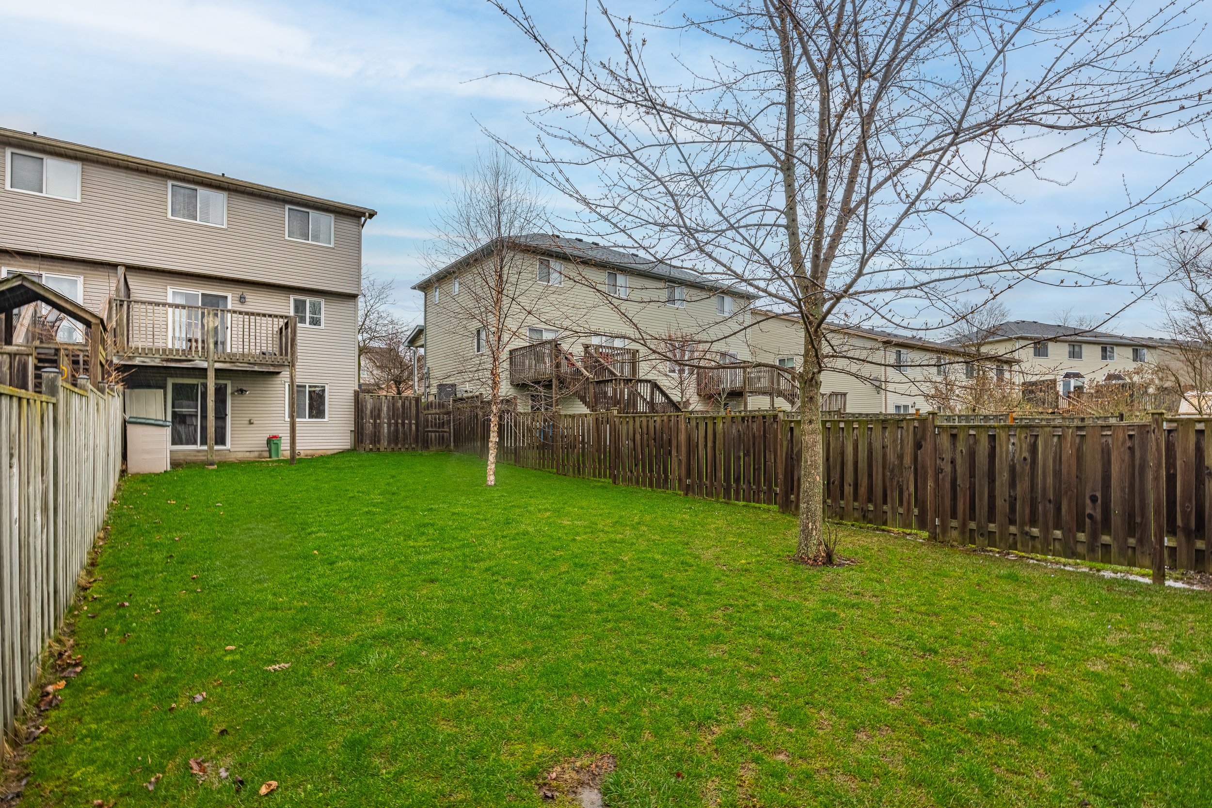 943 Thistledown Way -37.jpg