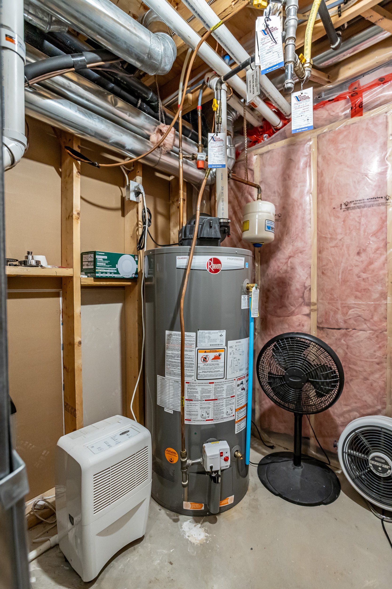 3399 Crane Ave-33.jpg