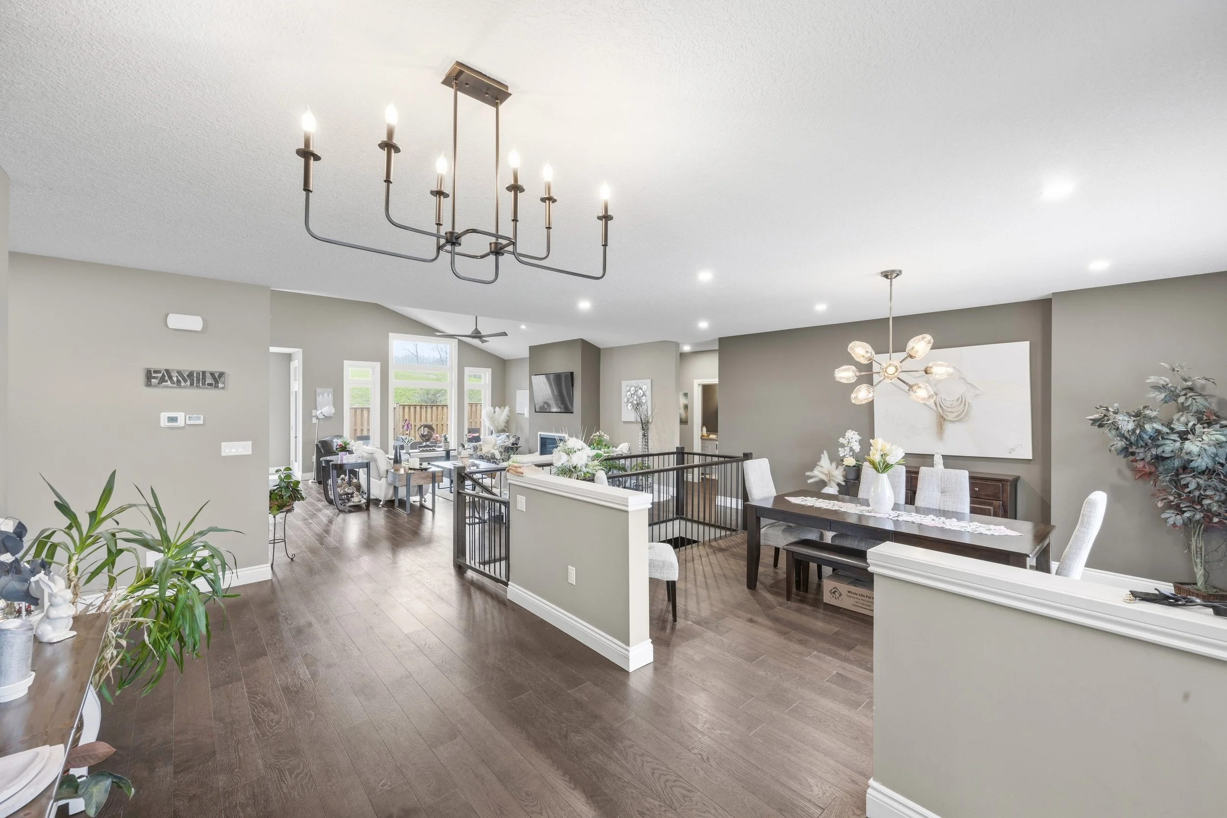 941 Longworth Rd -09.JPG