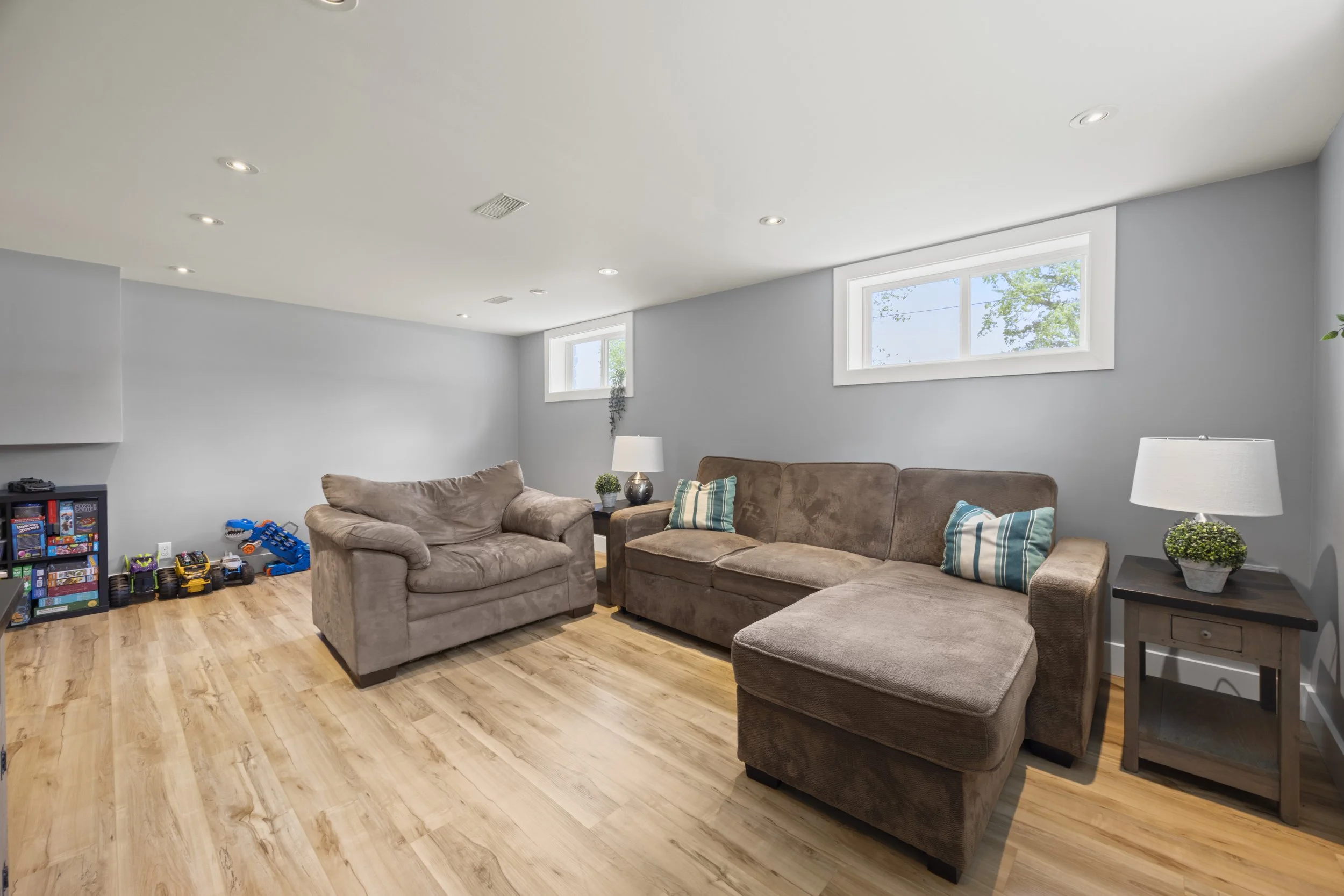 167 Mcleod St -37.JPG