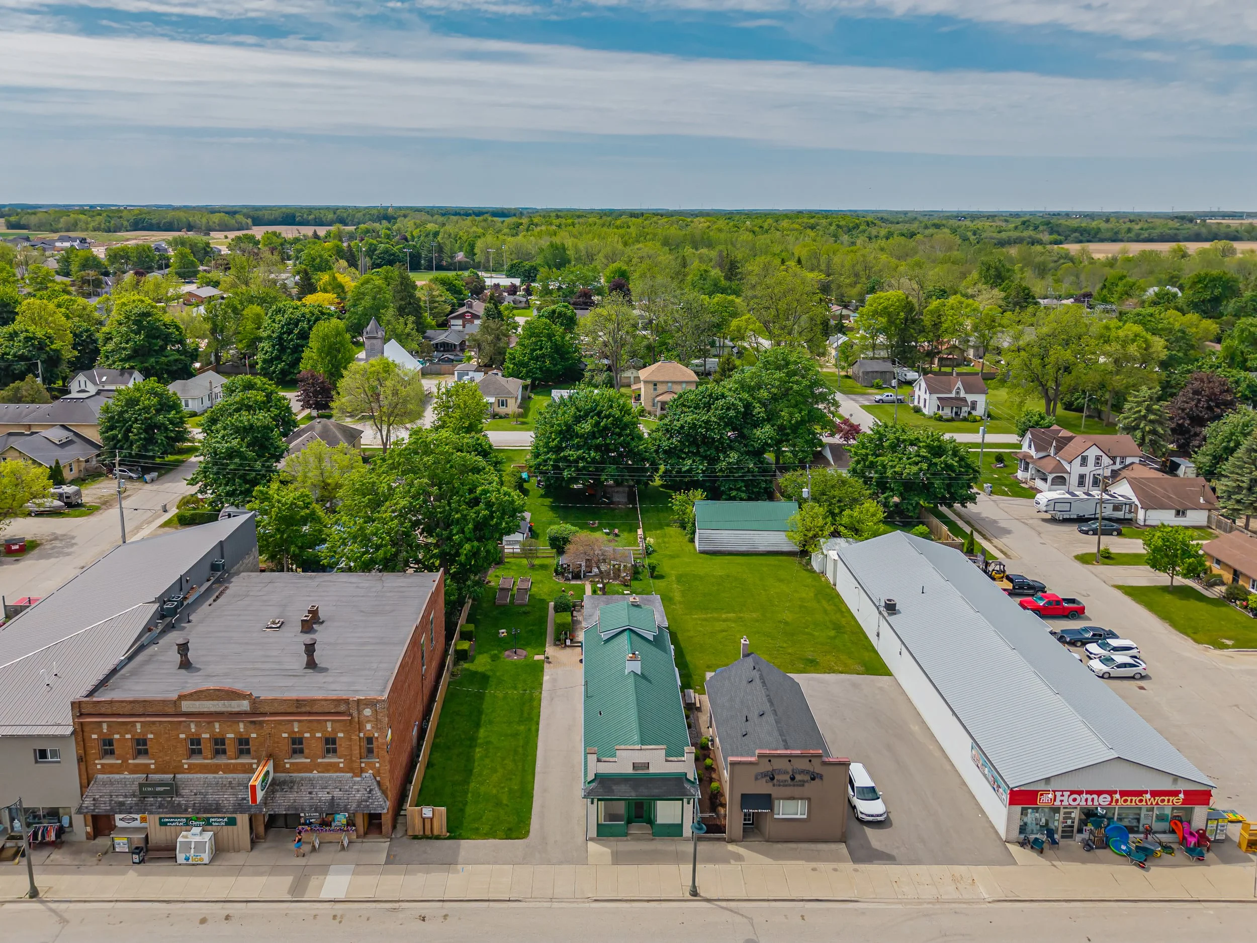153 Ailsa Craig Main St -41.jpg