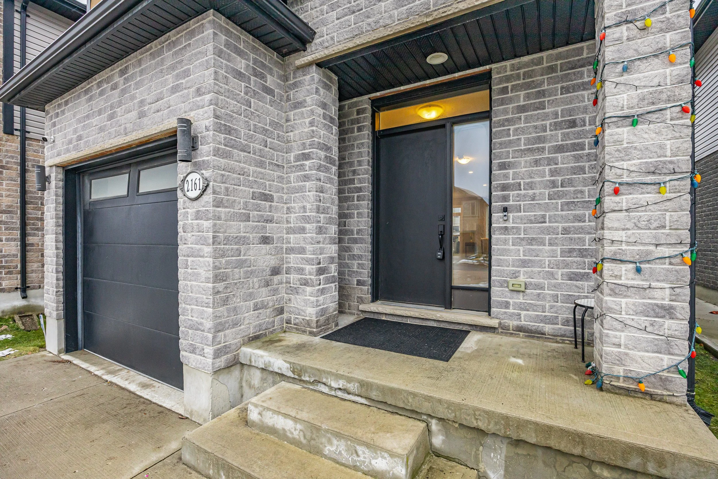 2161 Tribalwood St London -04.jpg