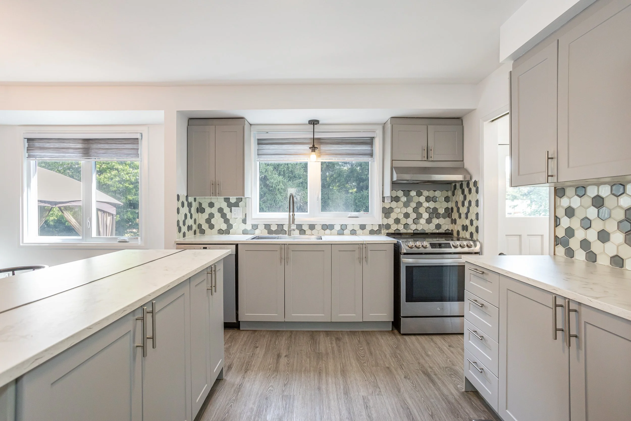 278 Grand View Ave-16.jpg