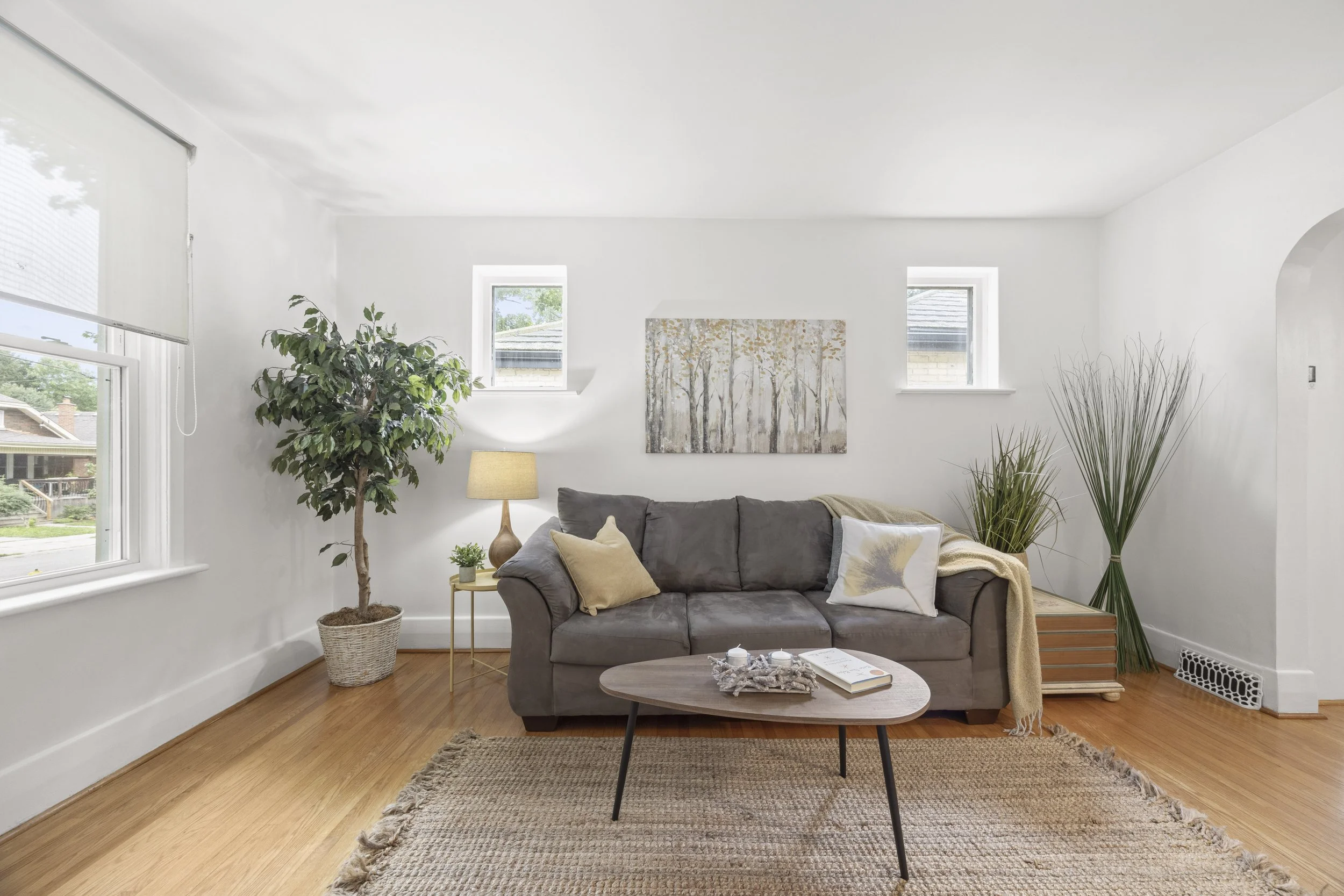 21 Wolseley Ave -08.JPG