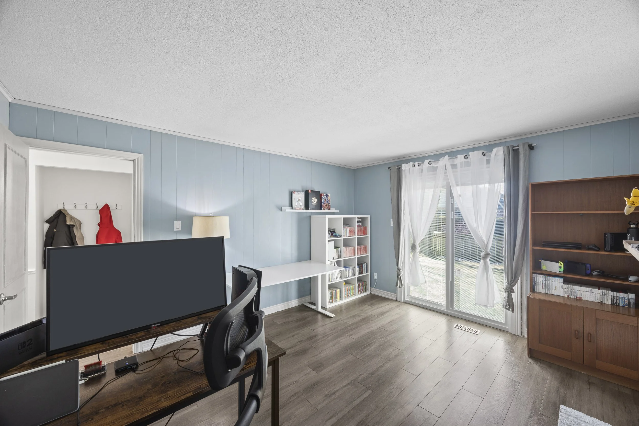 931 Farnham Rd -21.JPG