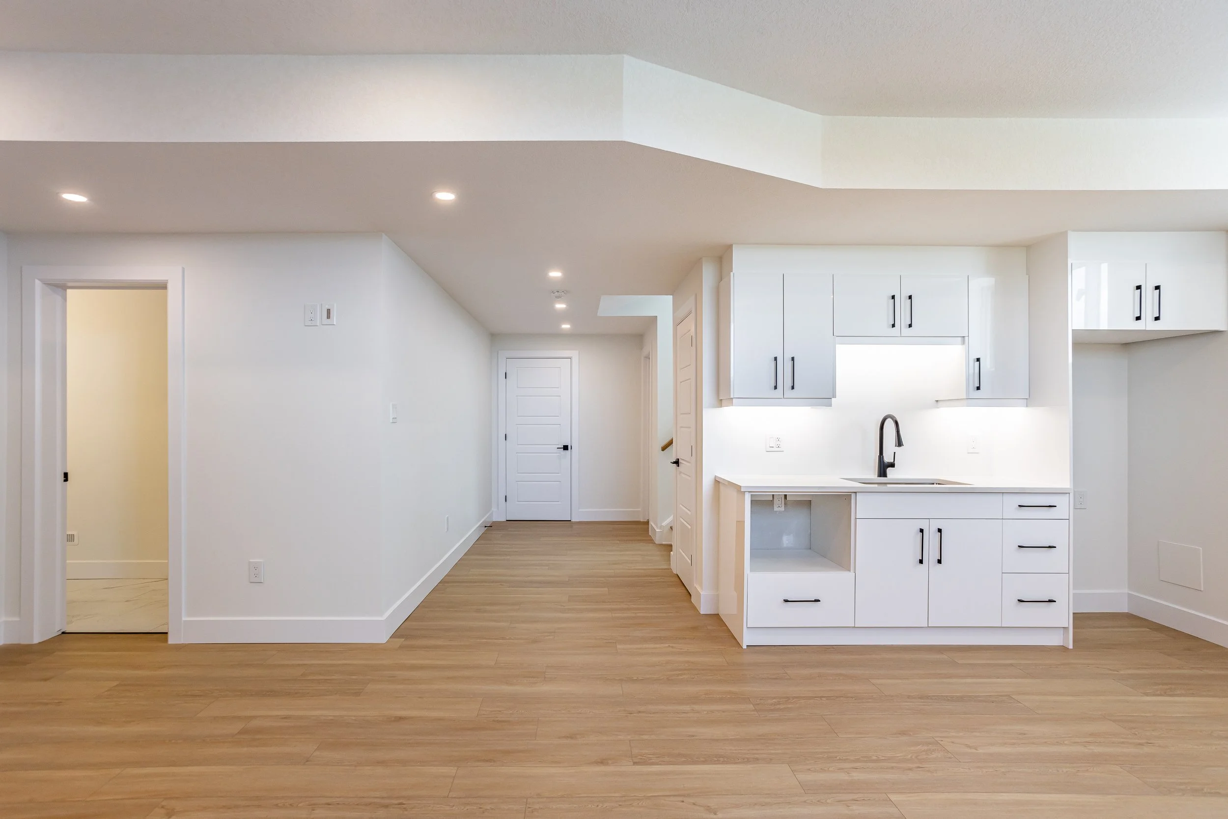 69 Crestview Dr-10.jpg