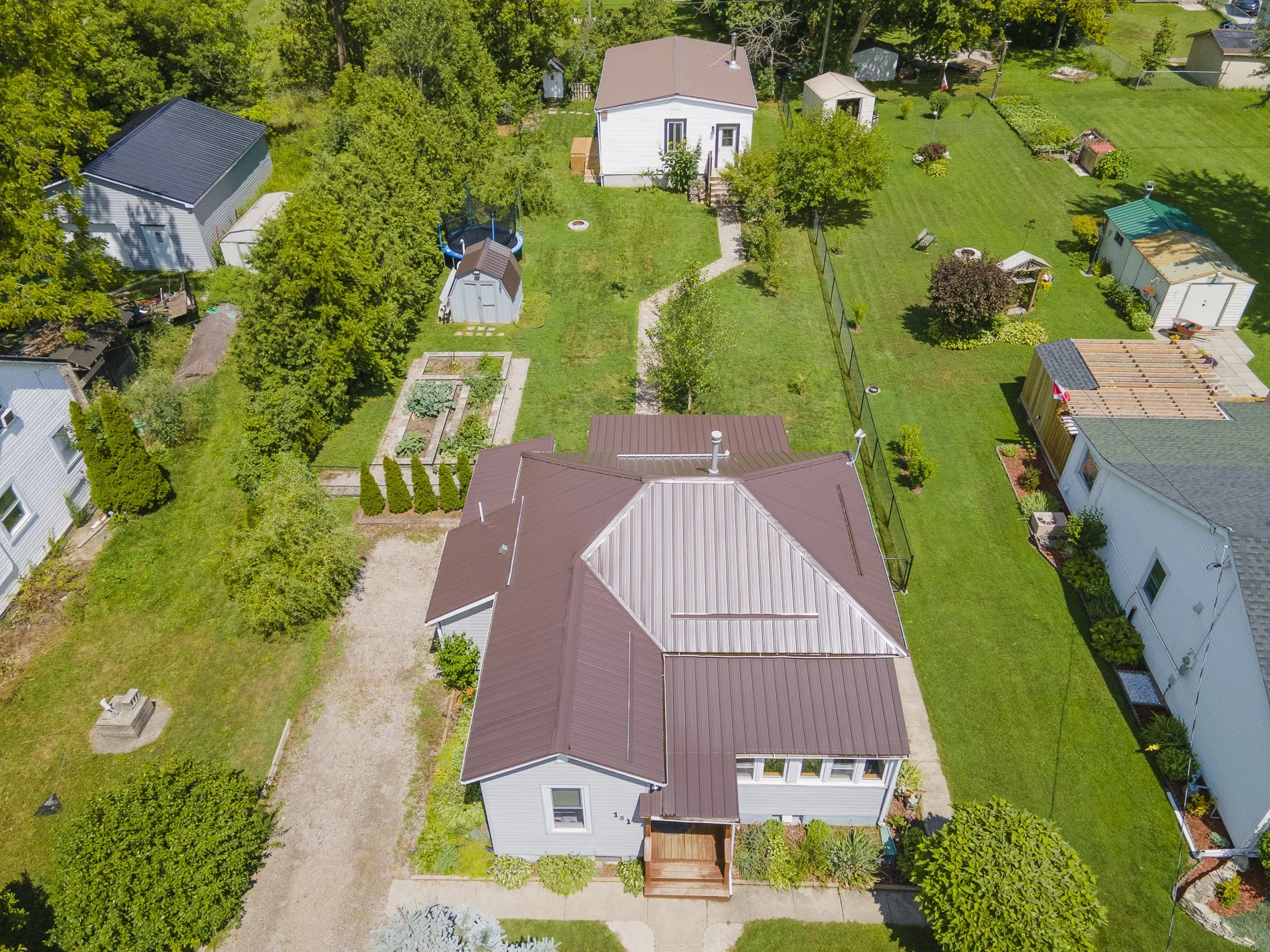 151 Simpson St_48.jpg
