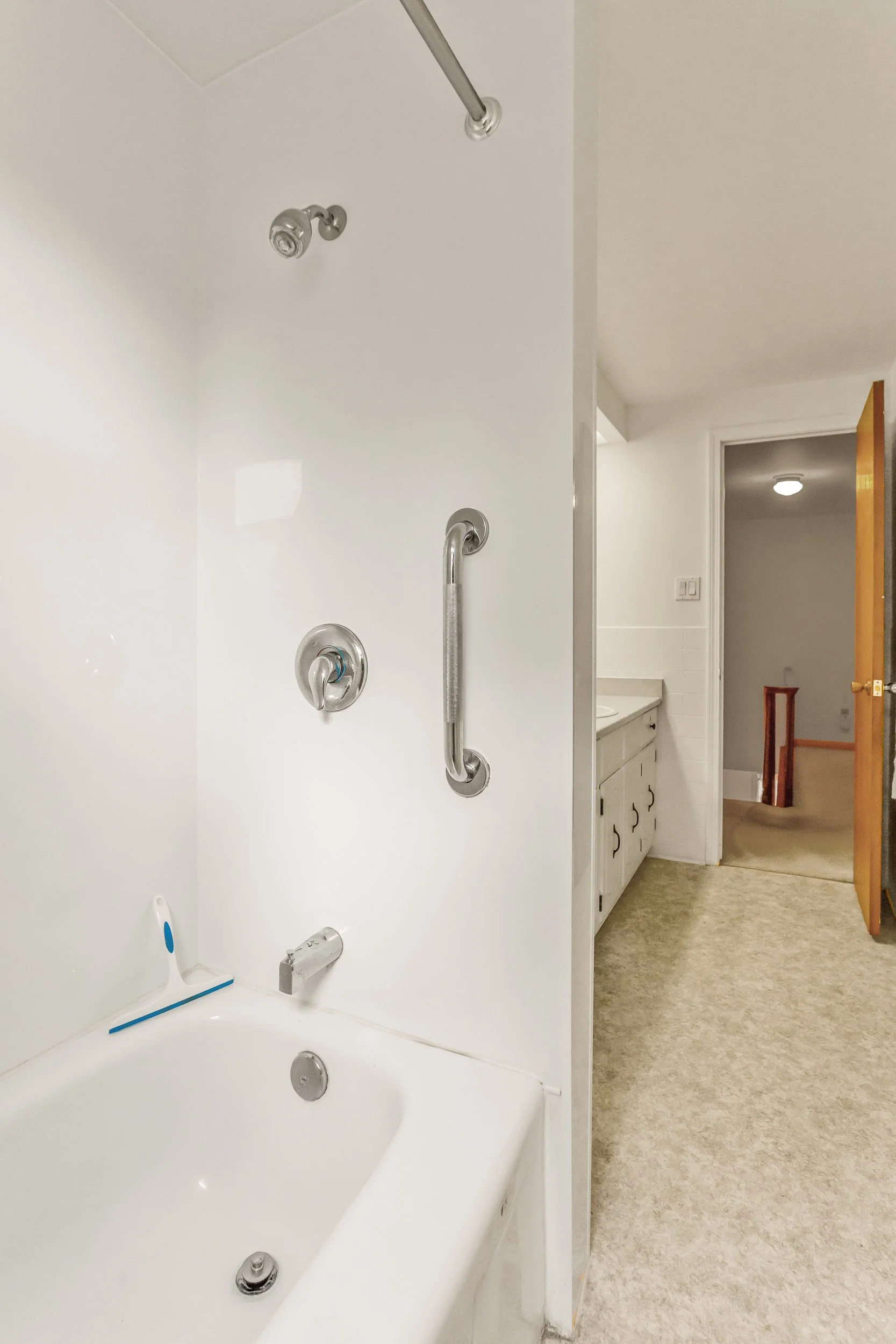 62 Andover Dr-34.jpg