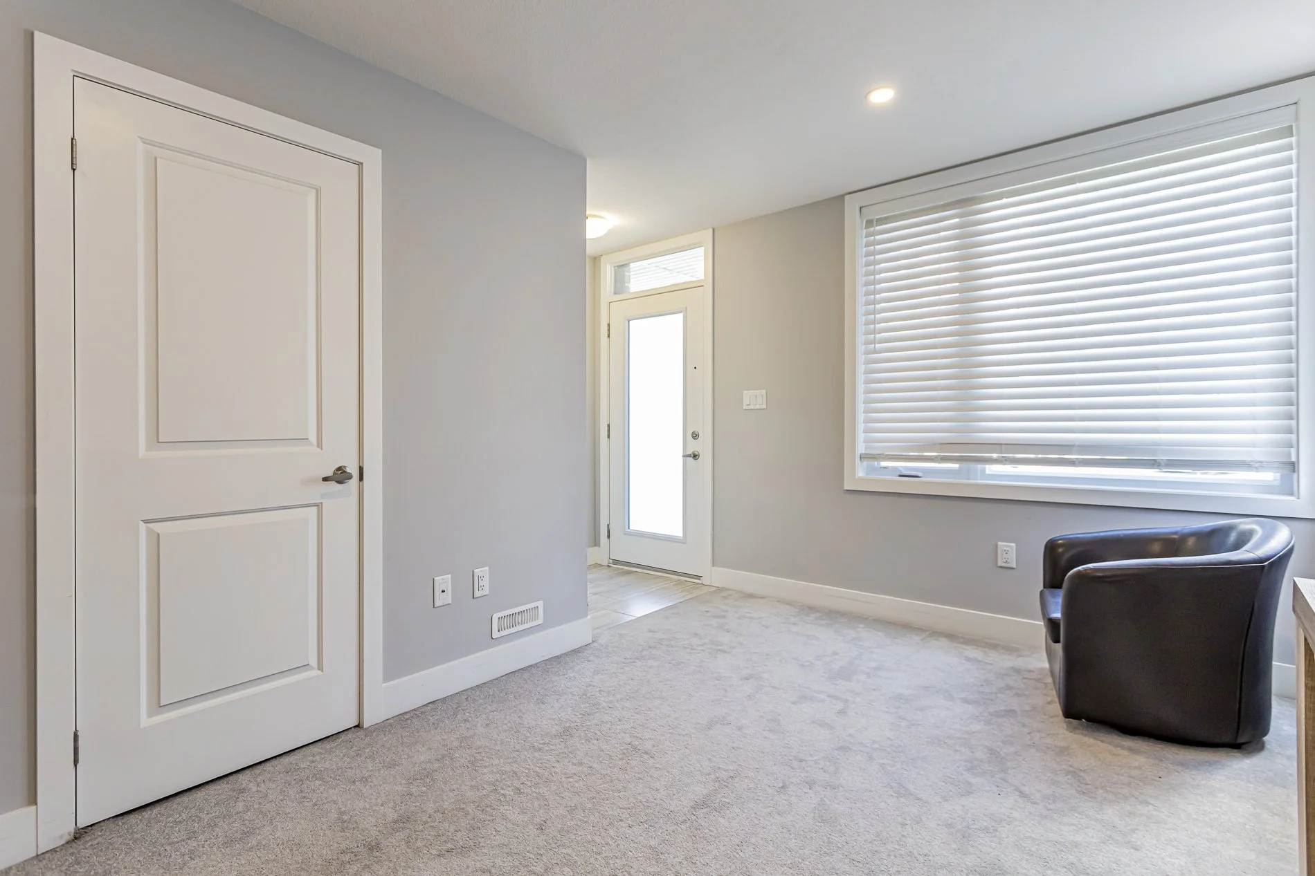 100-1960 Dalmagarry Rd_10.jpg