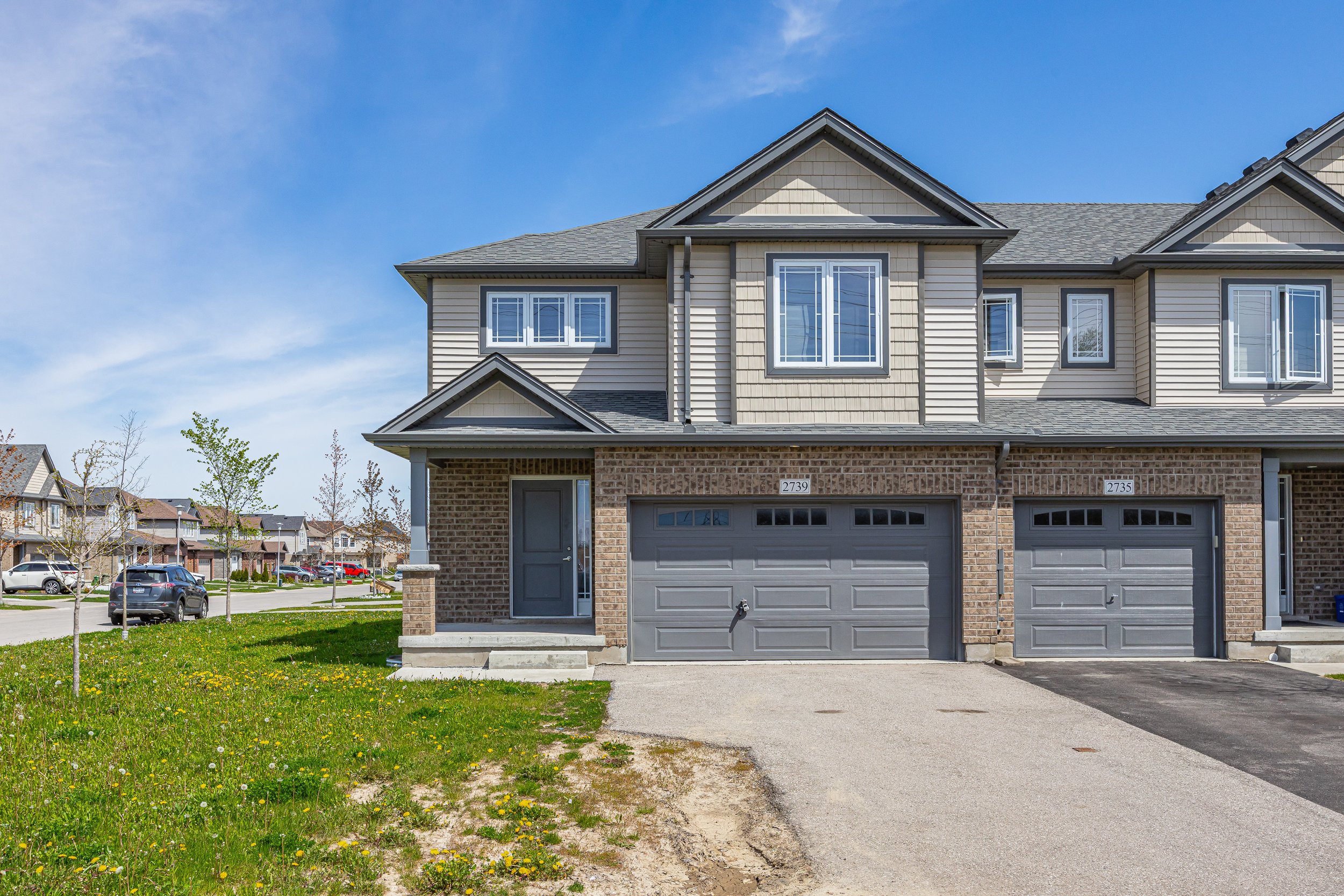2739 Asima Dr -01.jpg