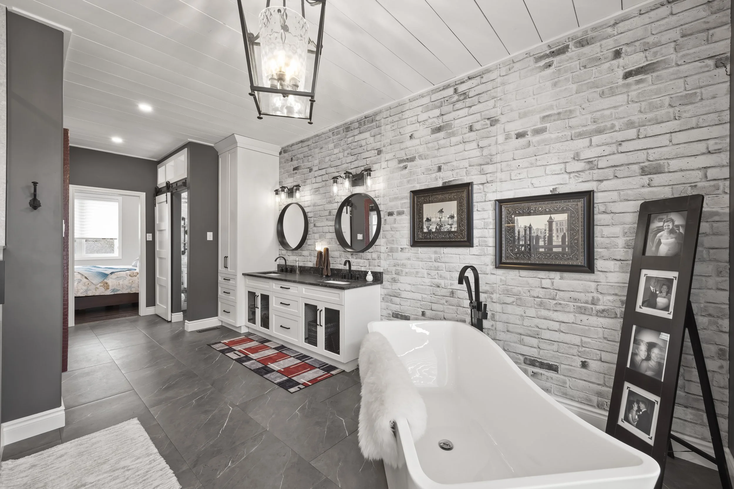 10159 Meadowlily Cres -26.JPG