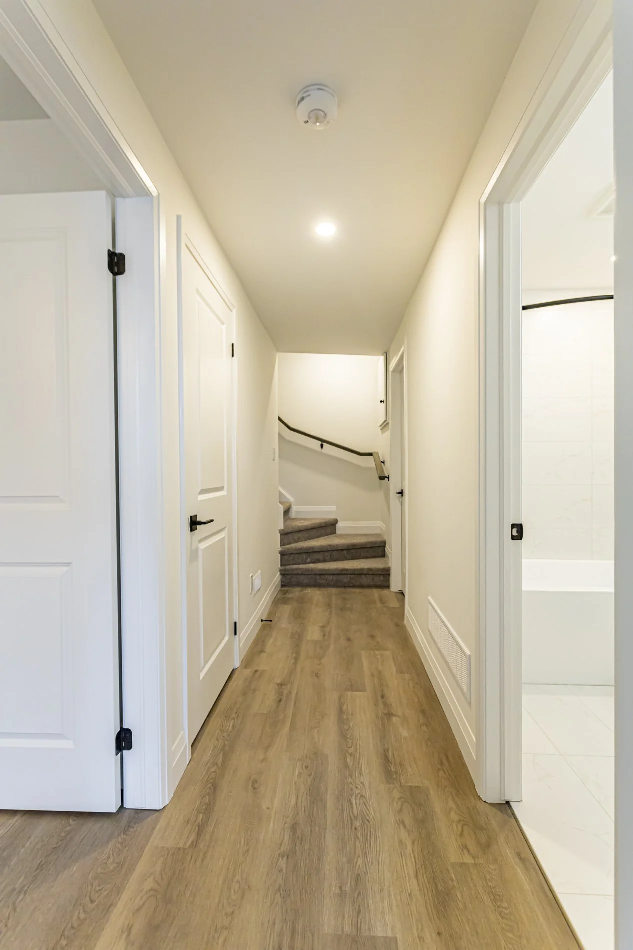 55-3900 Savoy St_30.JPG