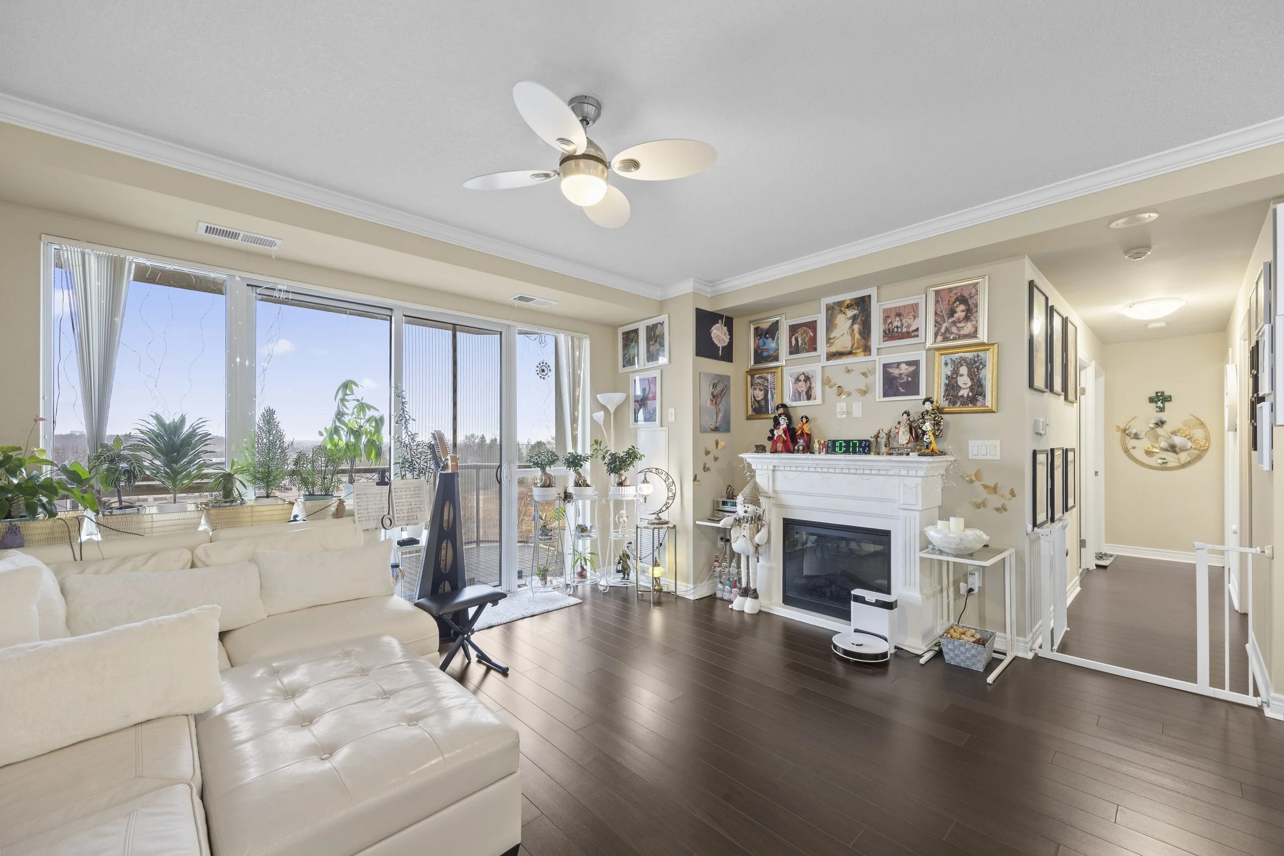 604-1030 Coronation Dr -18.JPG