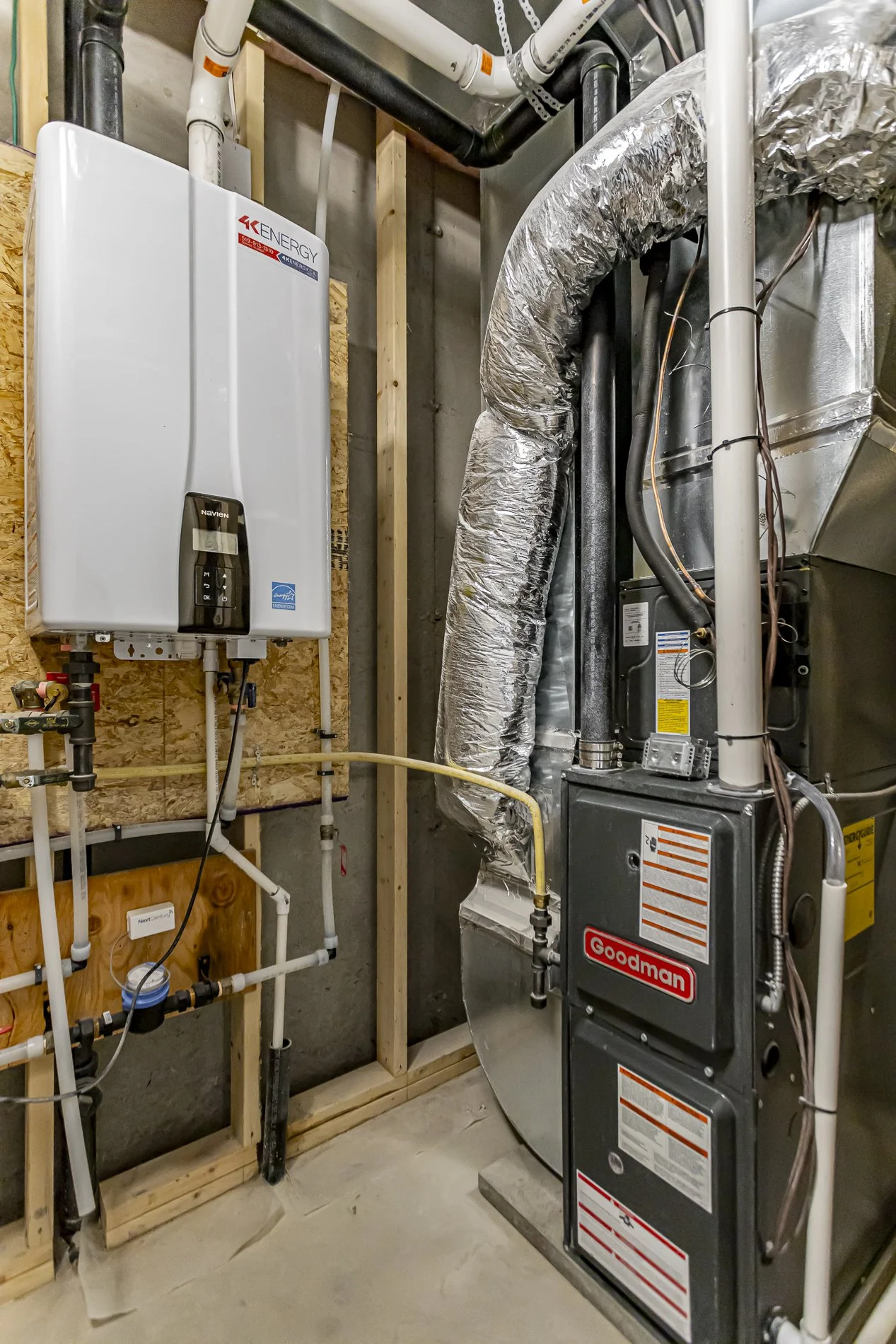 177-3900 Savoy St-Int_26.jpg