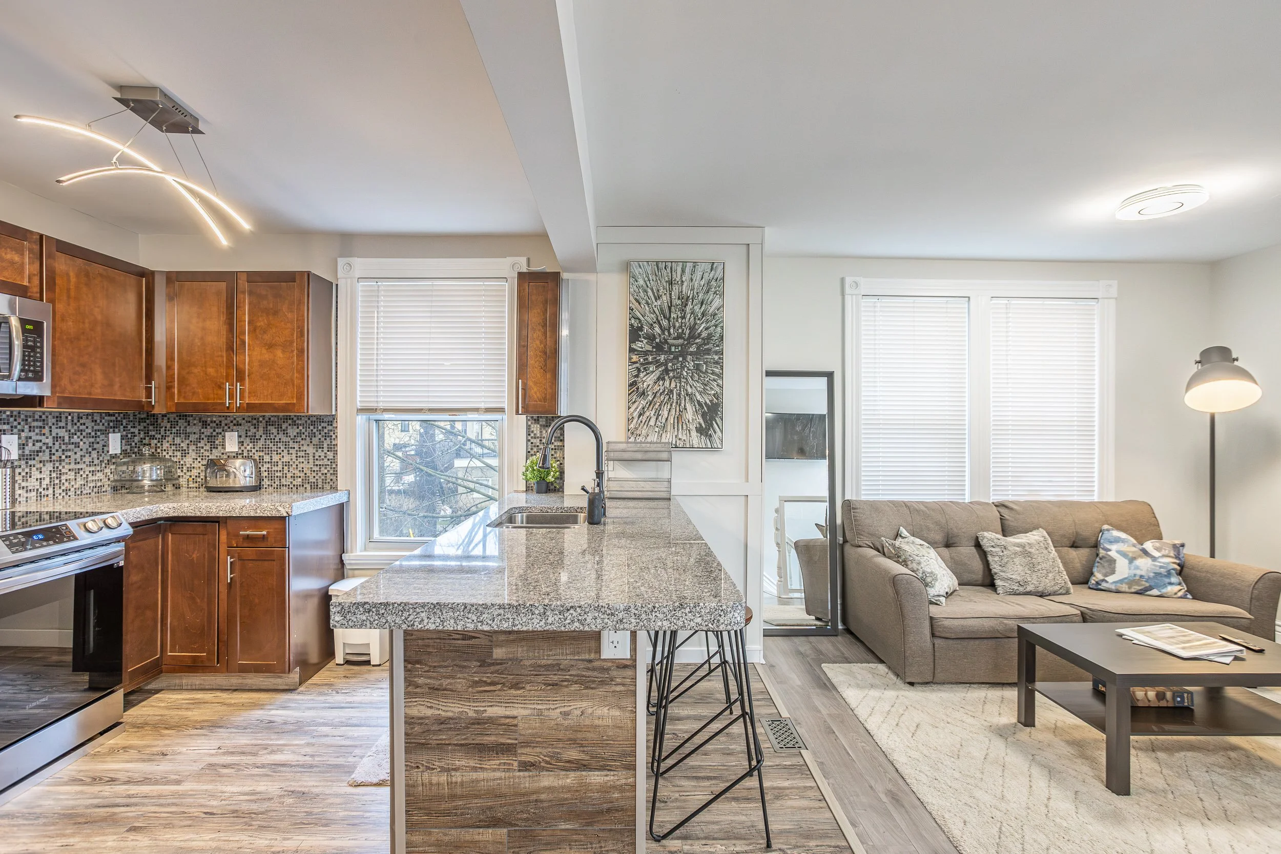 141 Bruce St - Unit 1-11.jpg