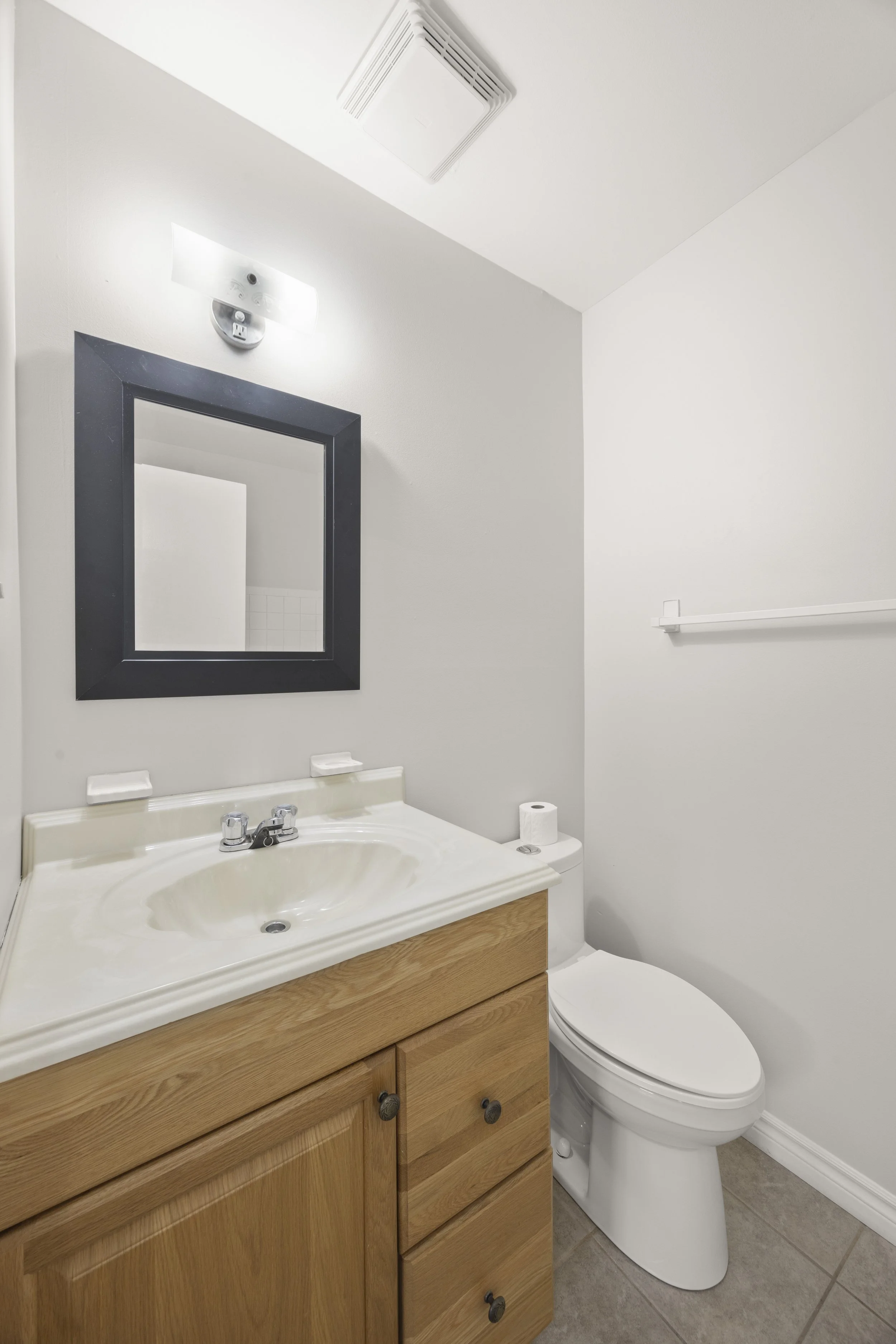25 Noel Ave -25.JPG