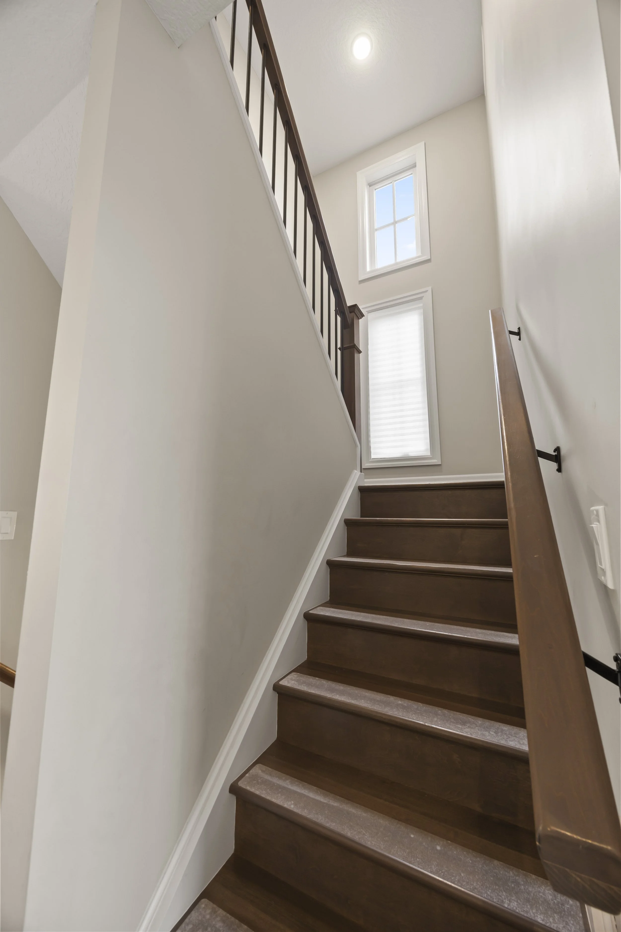 555 Sunningdale Rd E -21.JPG