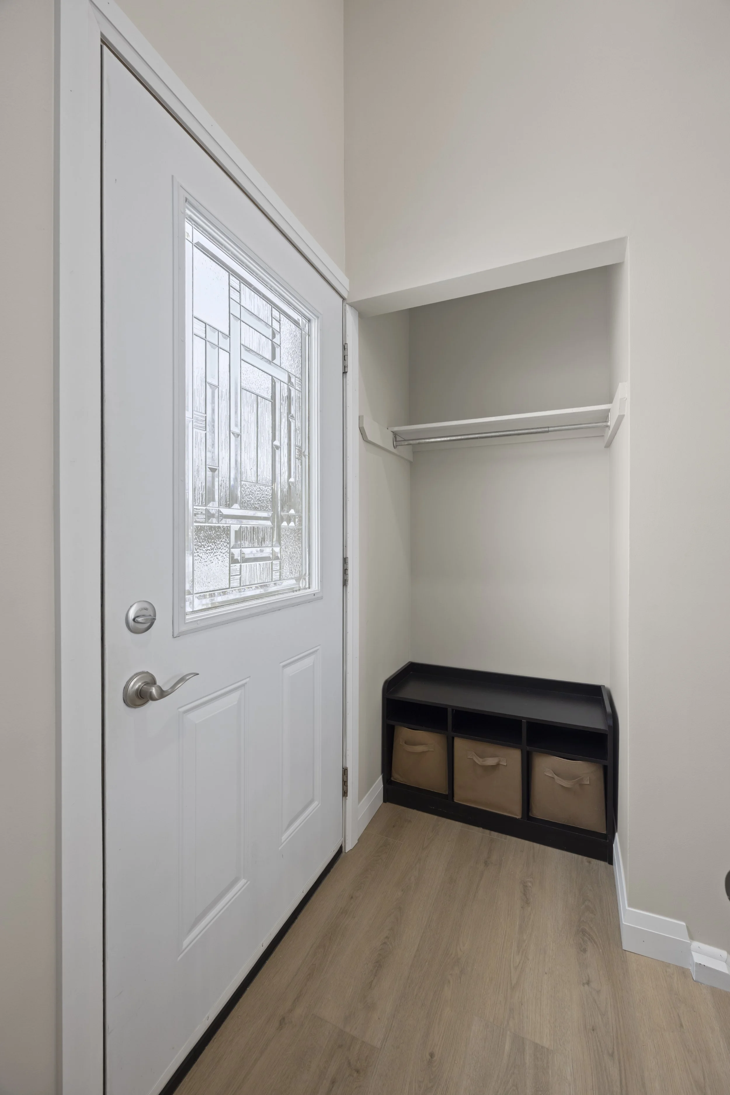 18 Hawthorn Cres -08.JPG