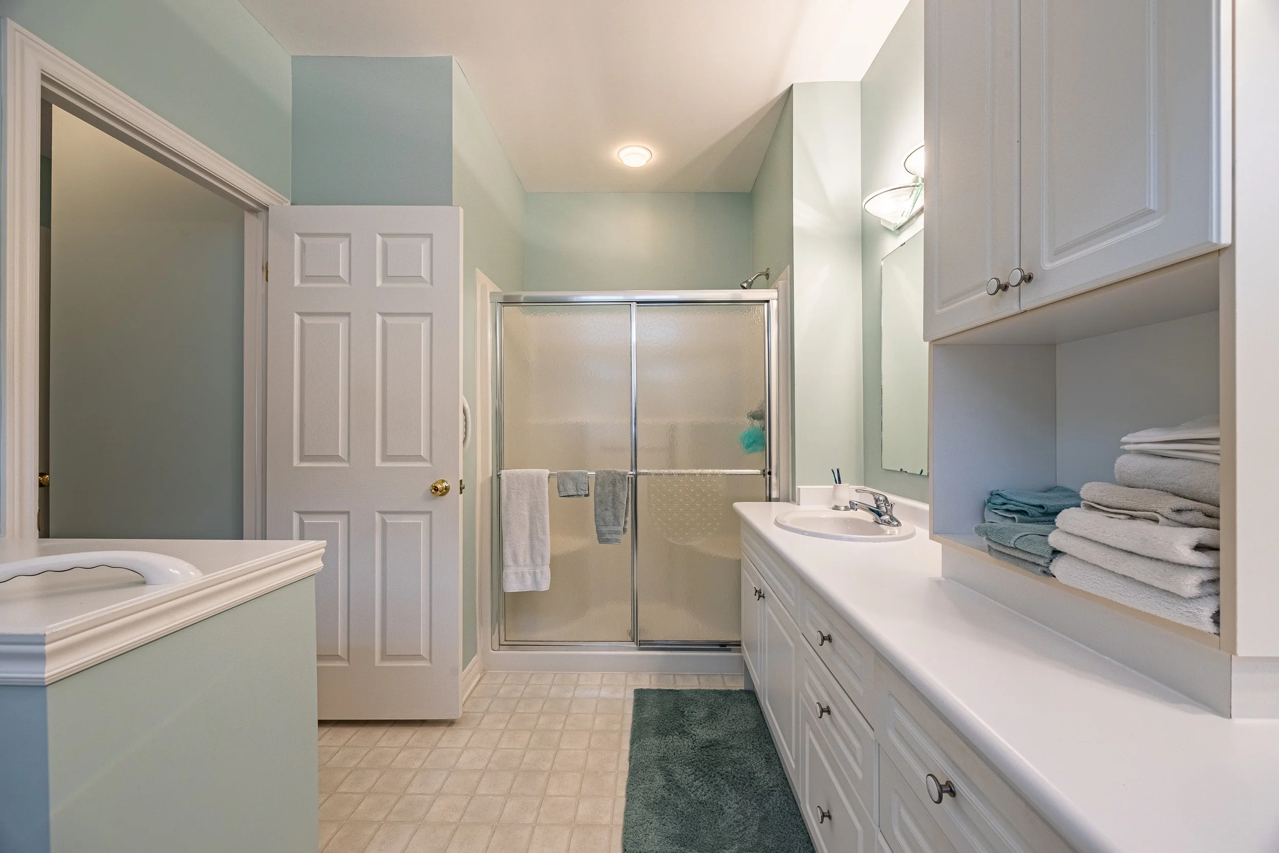 335 Chambers Ave-25.jpg