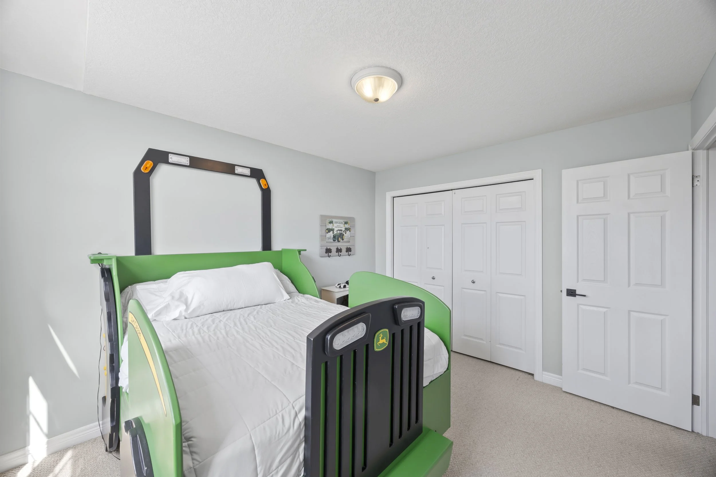 1204 Meadowvale Dr -28.JPG