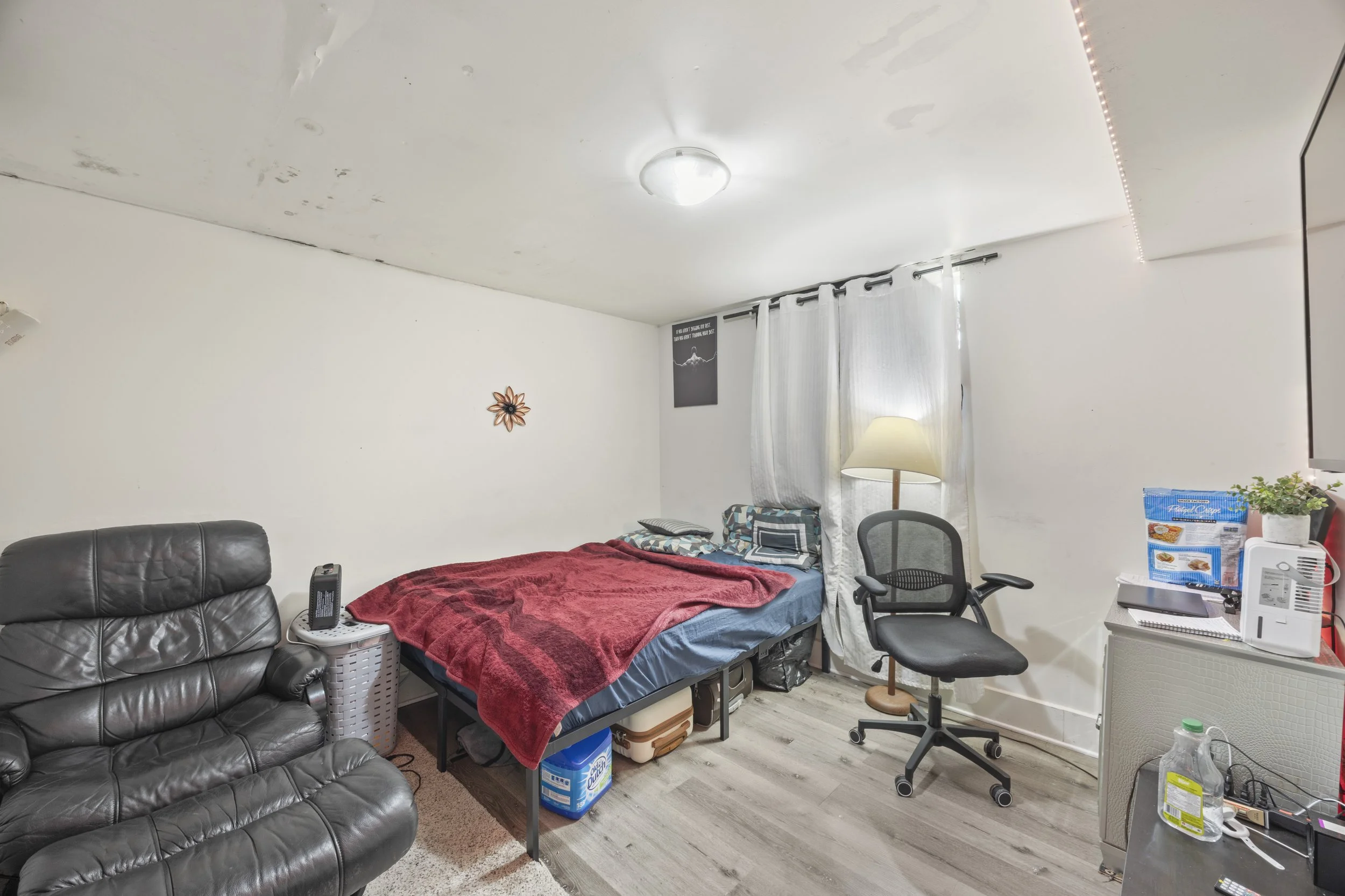 434 Second St -21.JPG