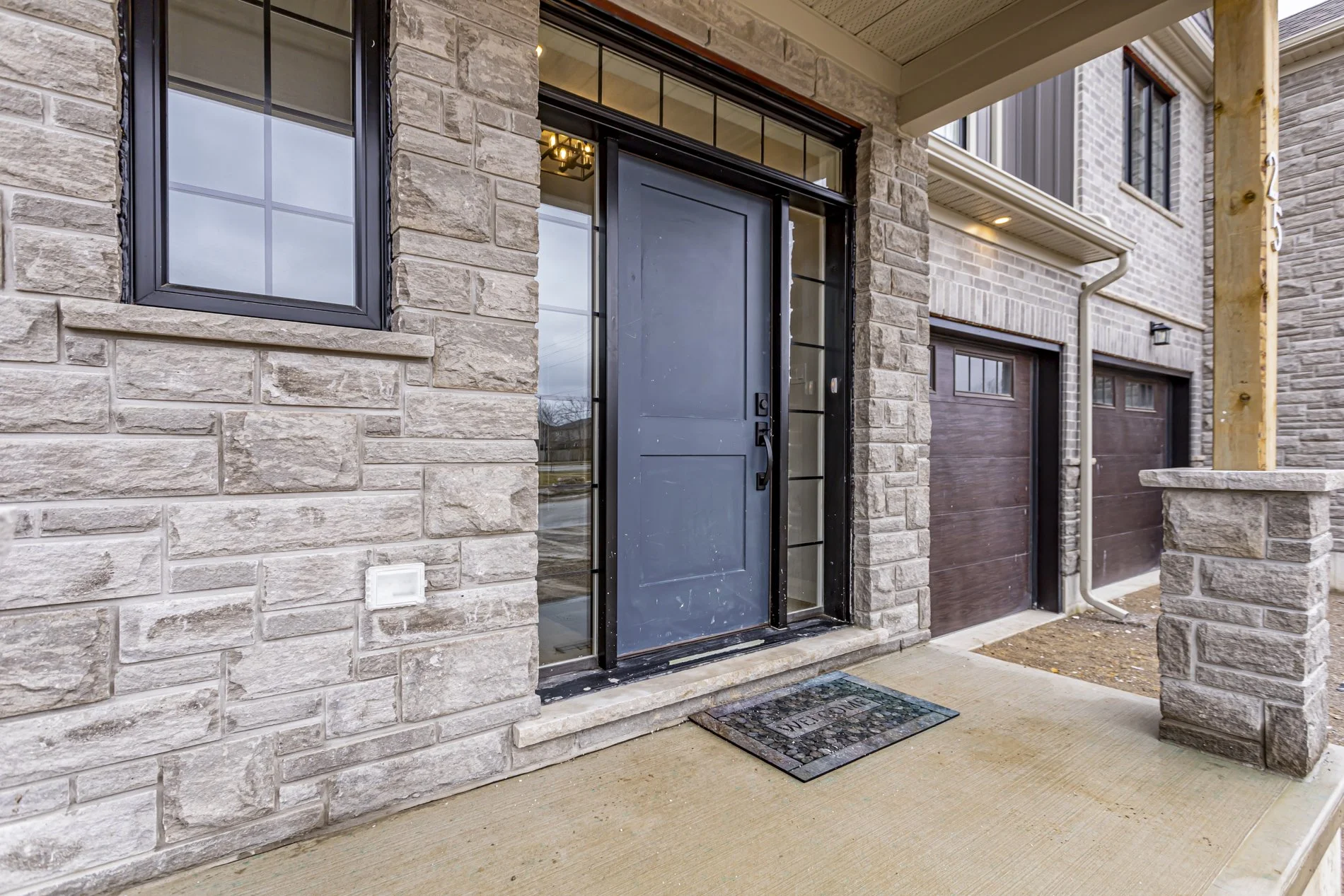 25-93 Stonefield Ln_04.JPG