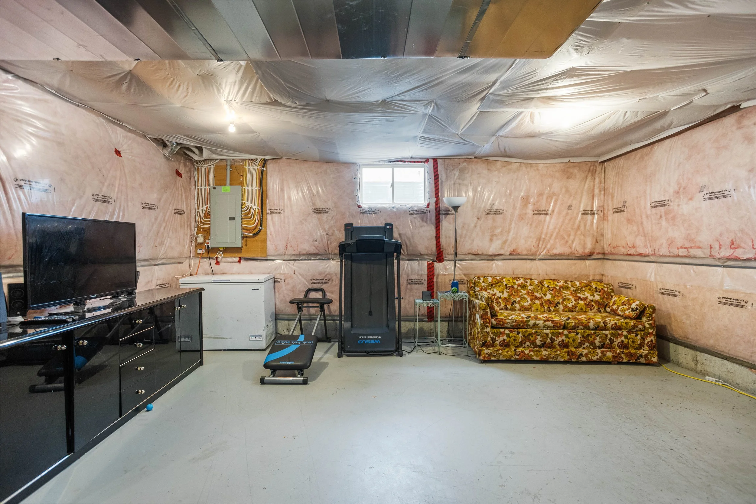 6621 Navin Cres -35.jpg