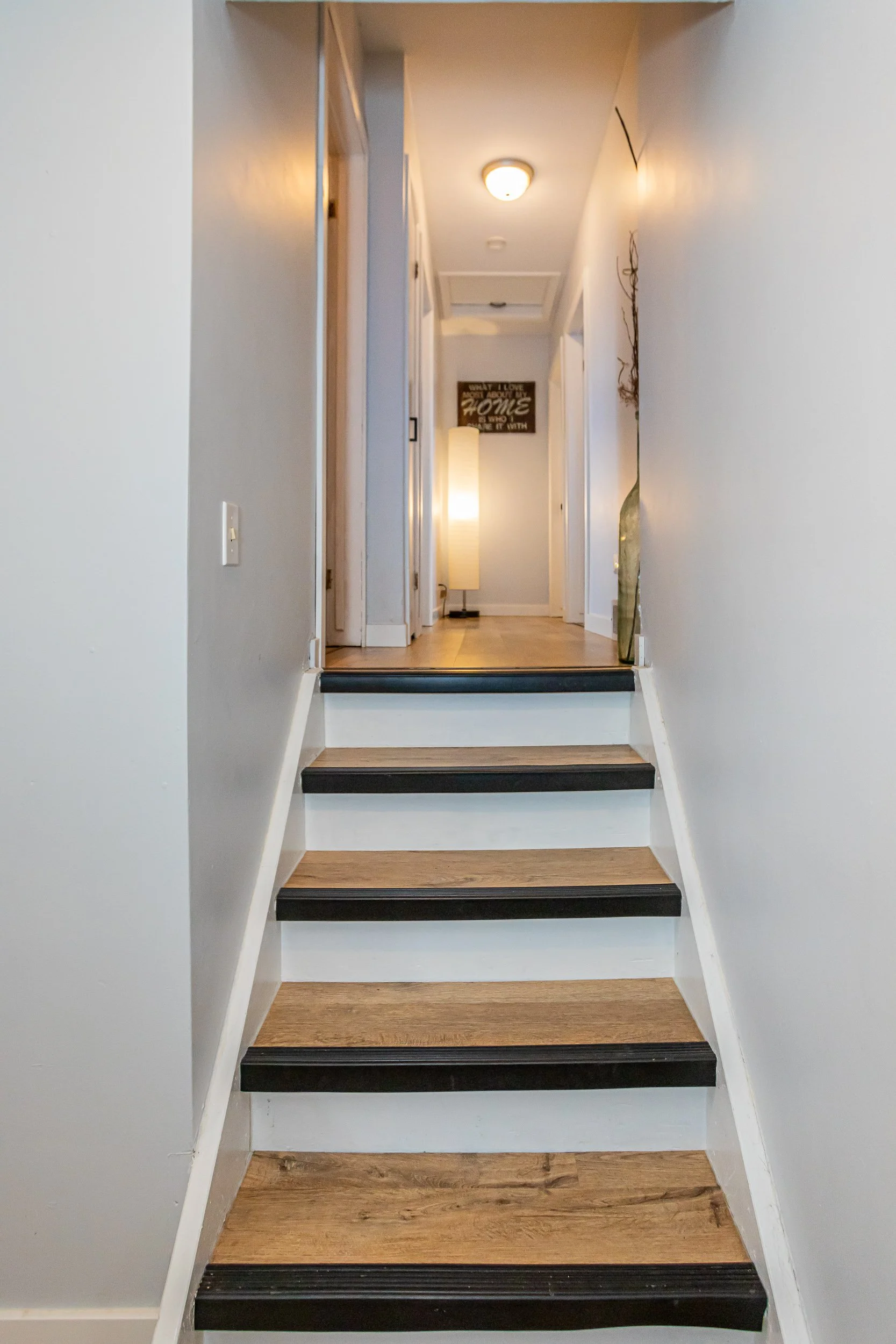 672 Alanbrook St Reshoot-17.jpg