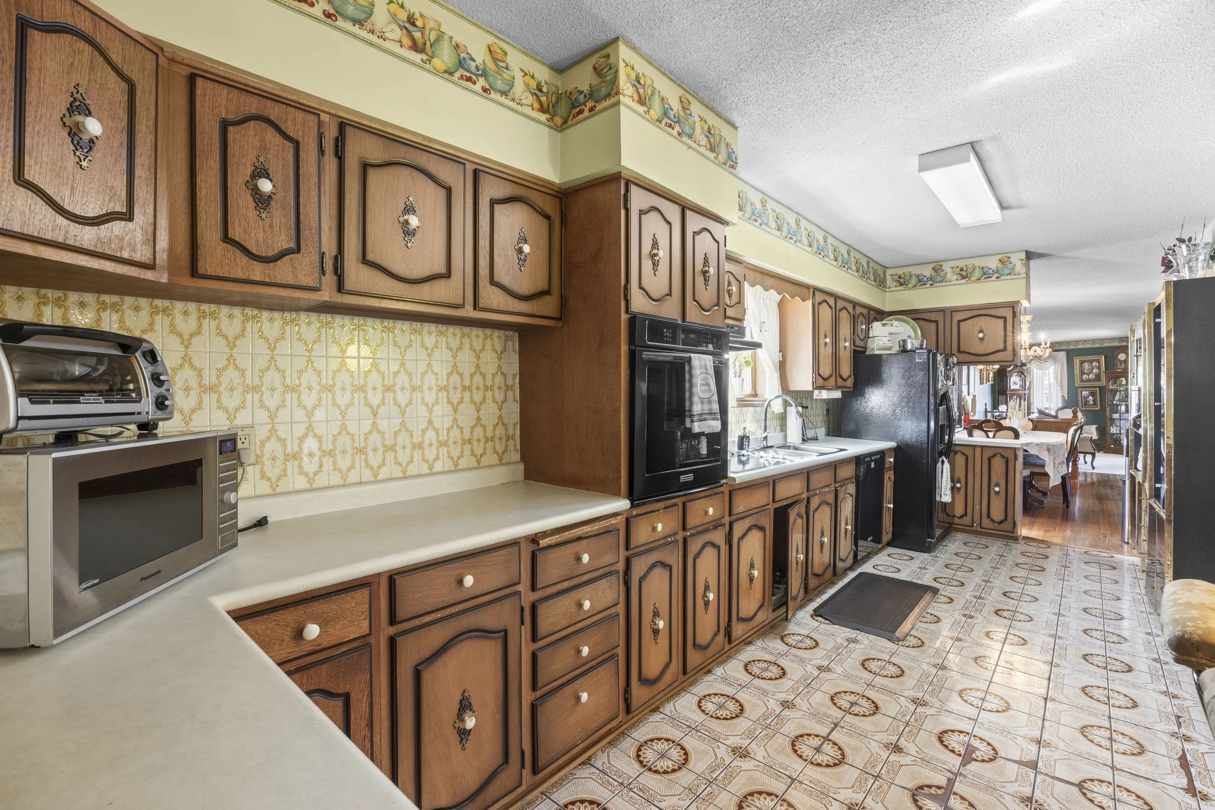 366 Hamilton Rd -11.JPG