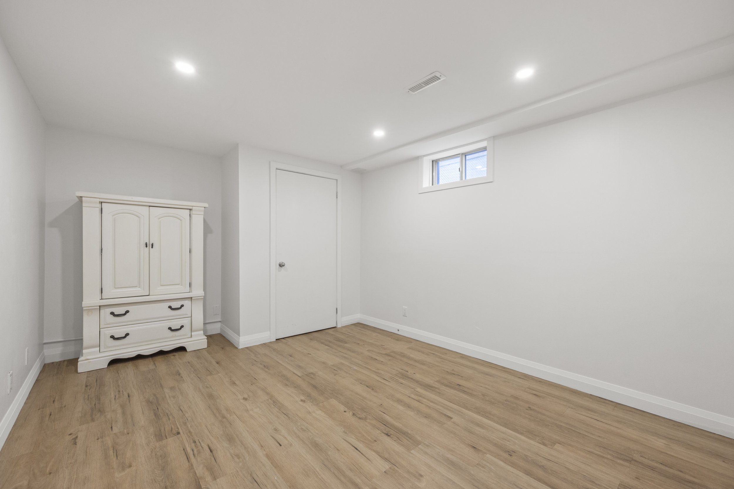 20 Gatewood Cres -42.JPG