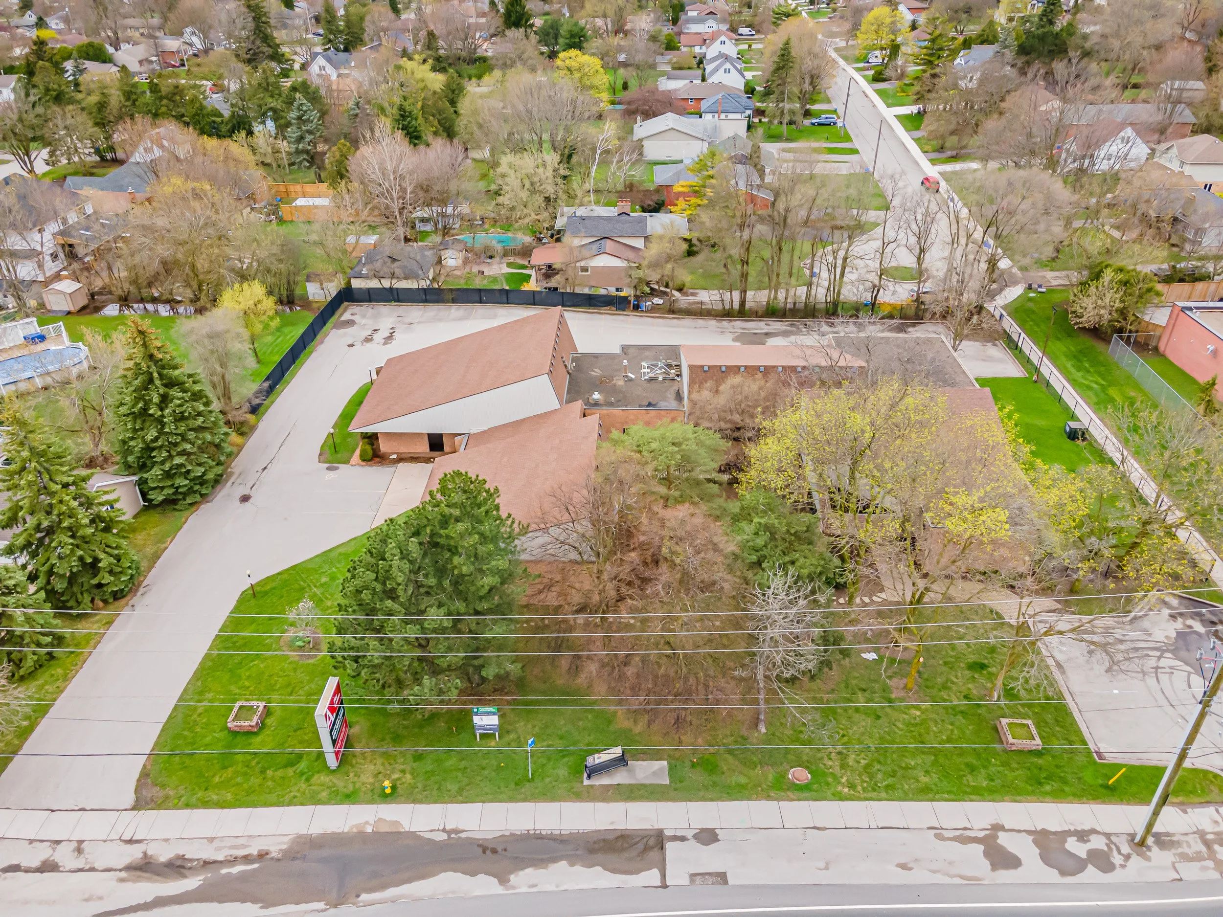 743 Wellington Rd-41.jpg