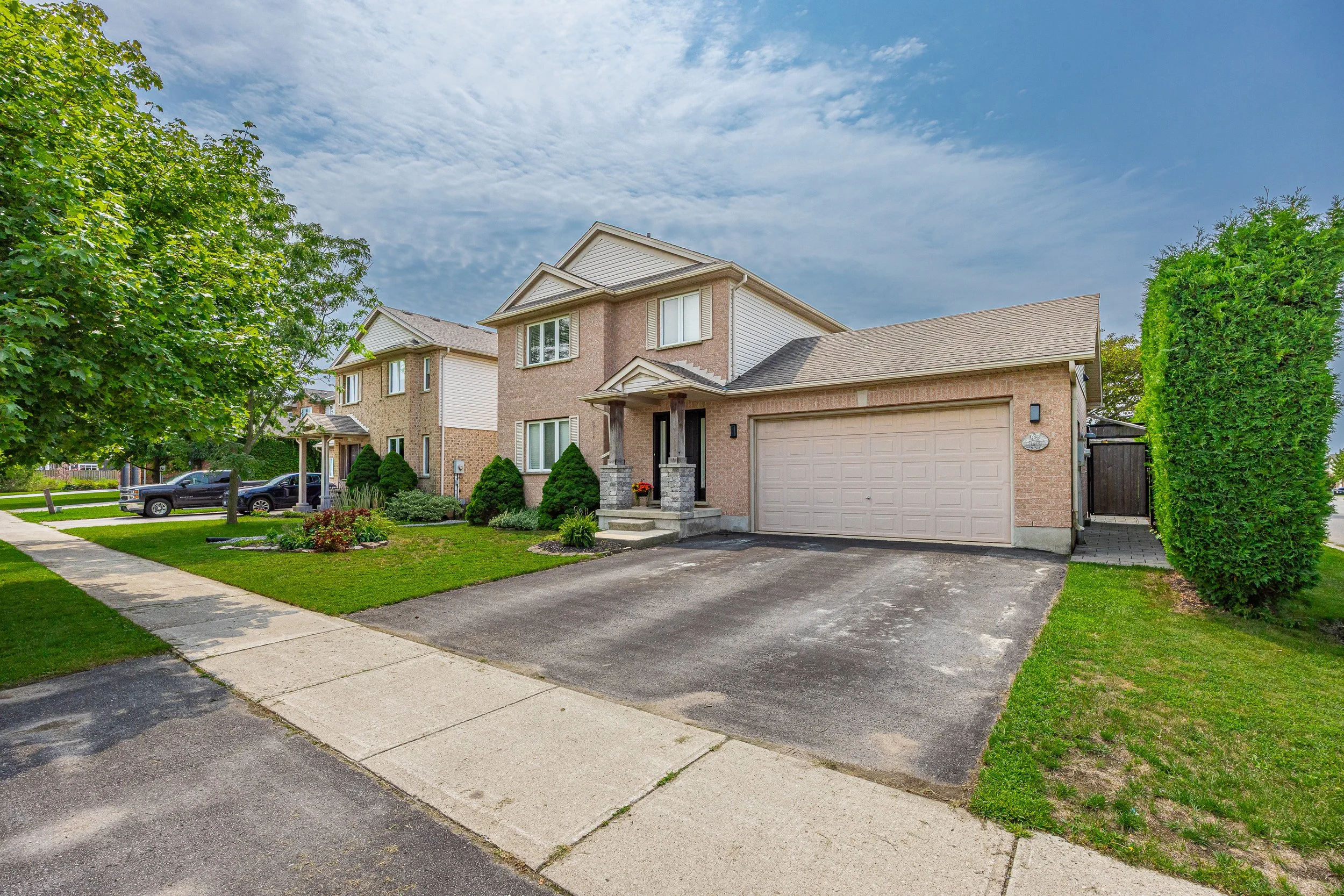 43 Meredith Dr -03.jpg