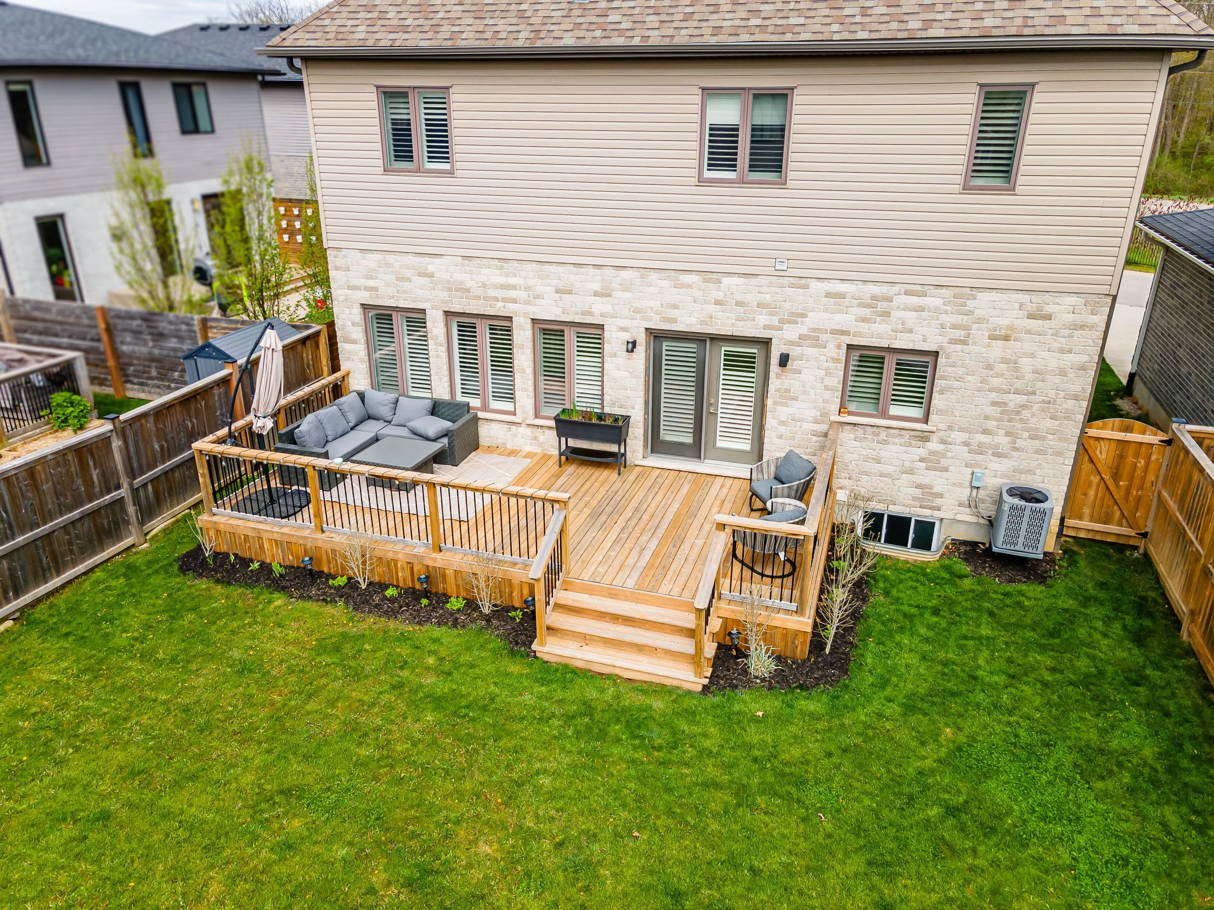 41-40 Earlscourt Terrace-47.jpg