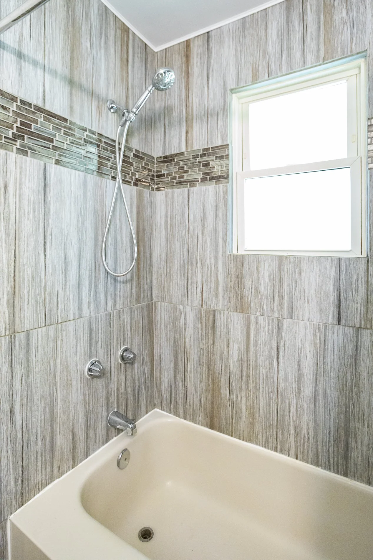 36 Thorncrest Cres_23.jpg