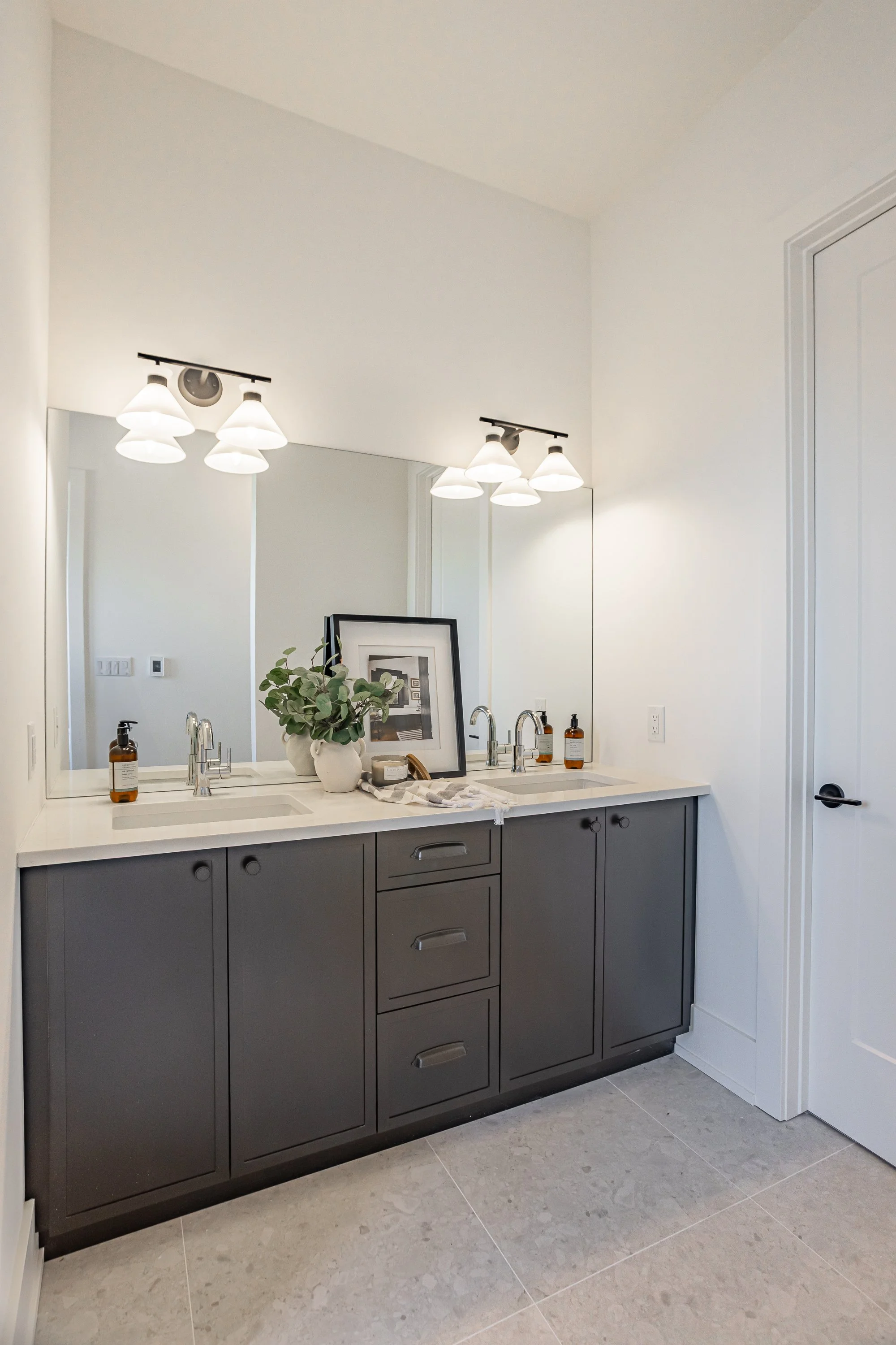 2207 Robbie's Way-30.jpg