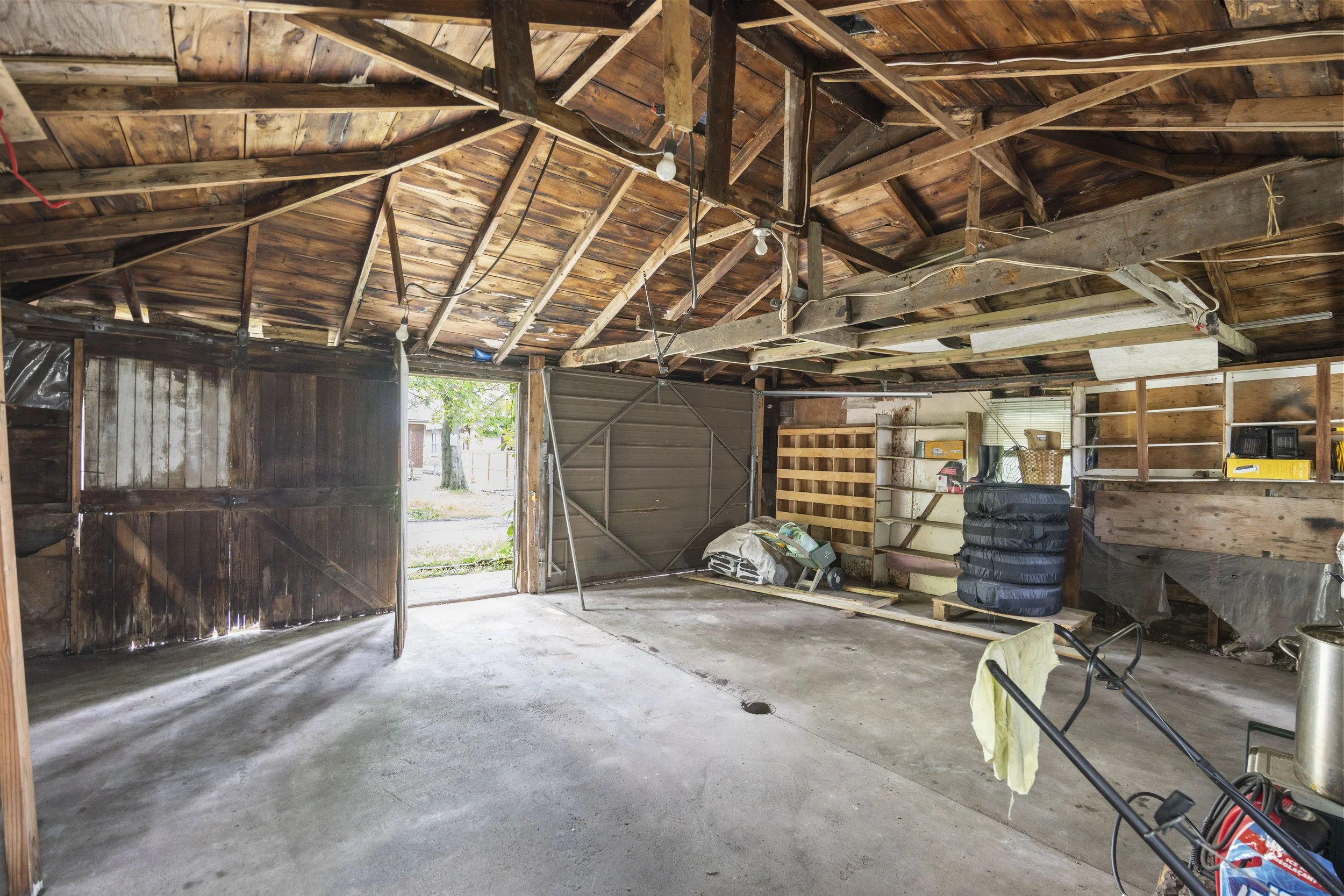 21 Wolseley Ave -38.JPG