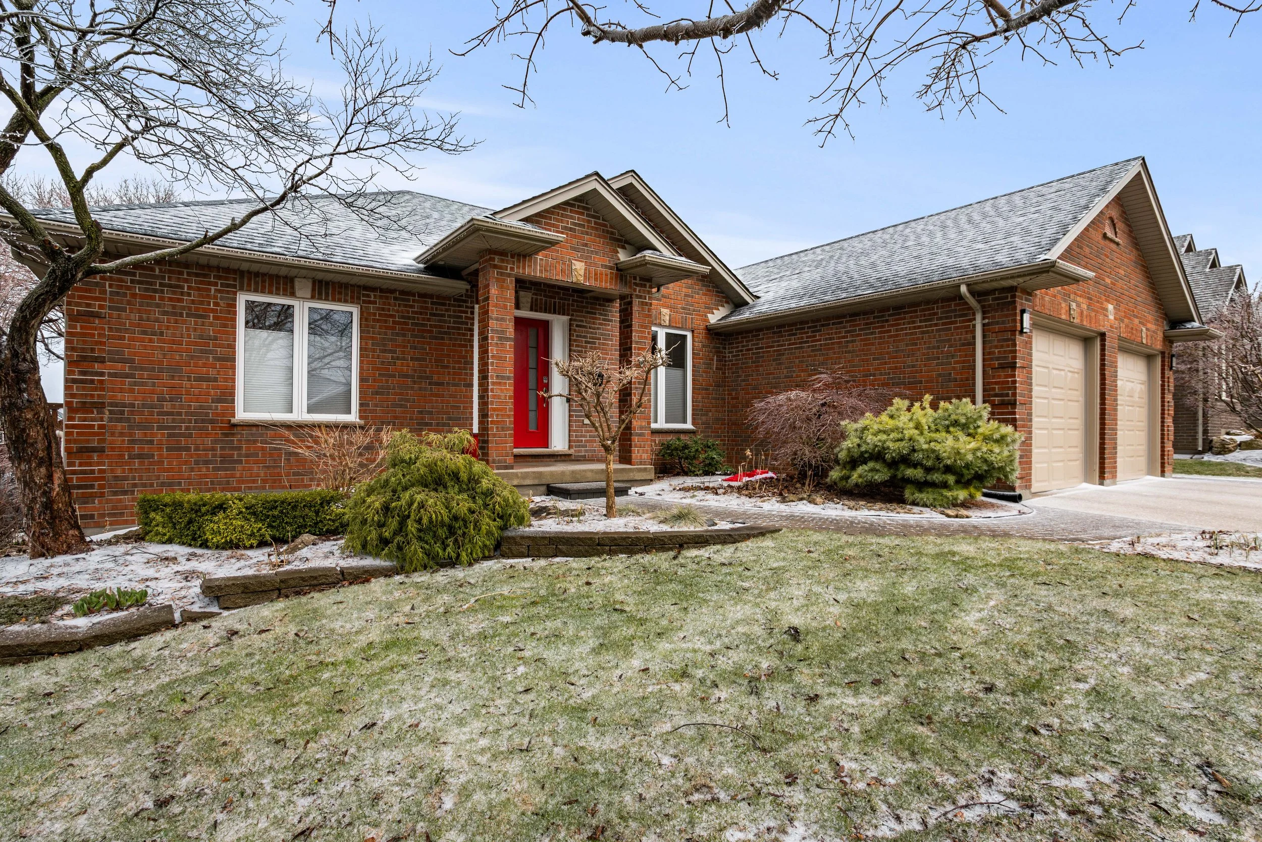 61 Stephen Moore Dr (3).jpg