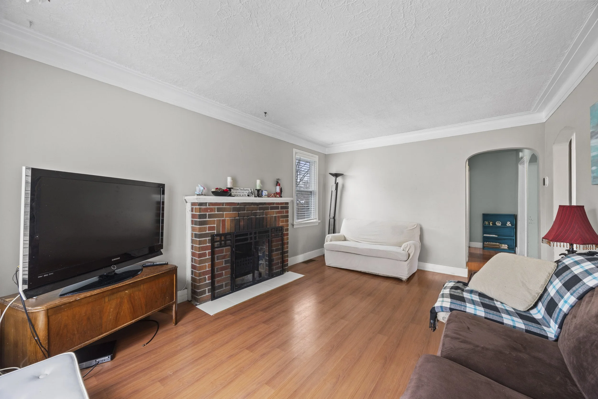 24 Terrence St -05.JPG