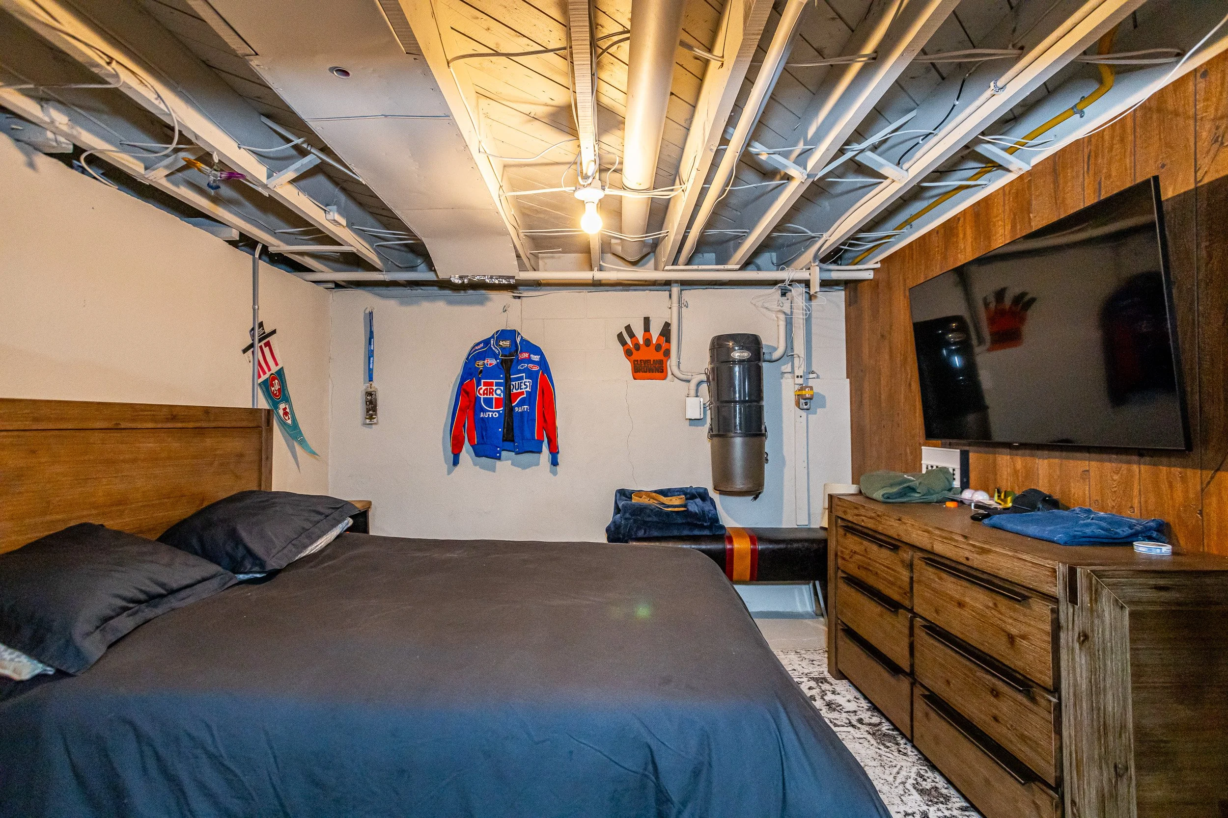 821 Colborne St-32.jpg