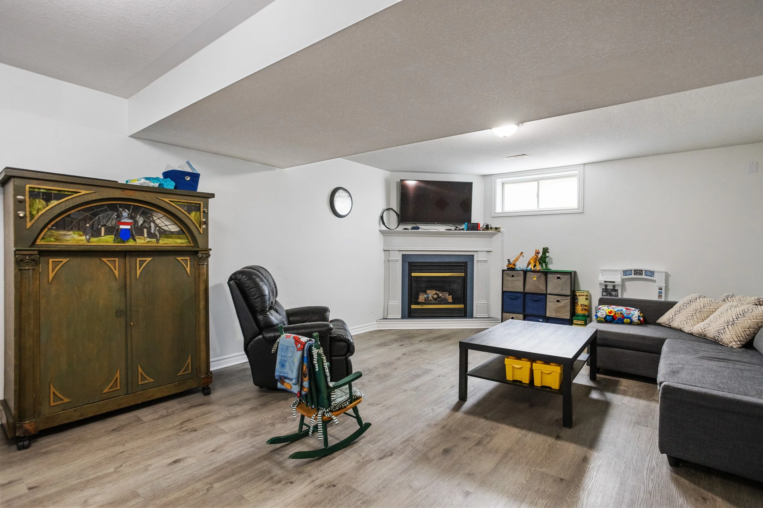 260 Mutual Dr - 29.jpg