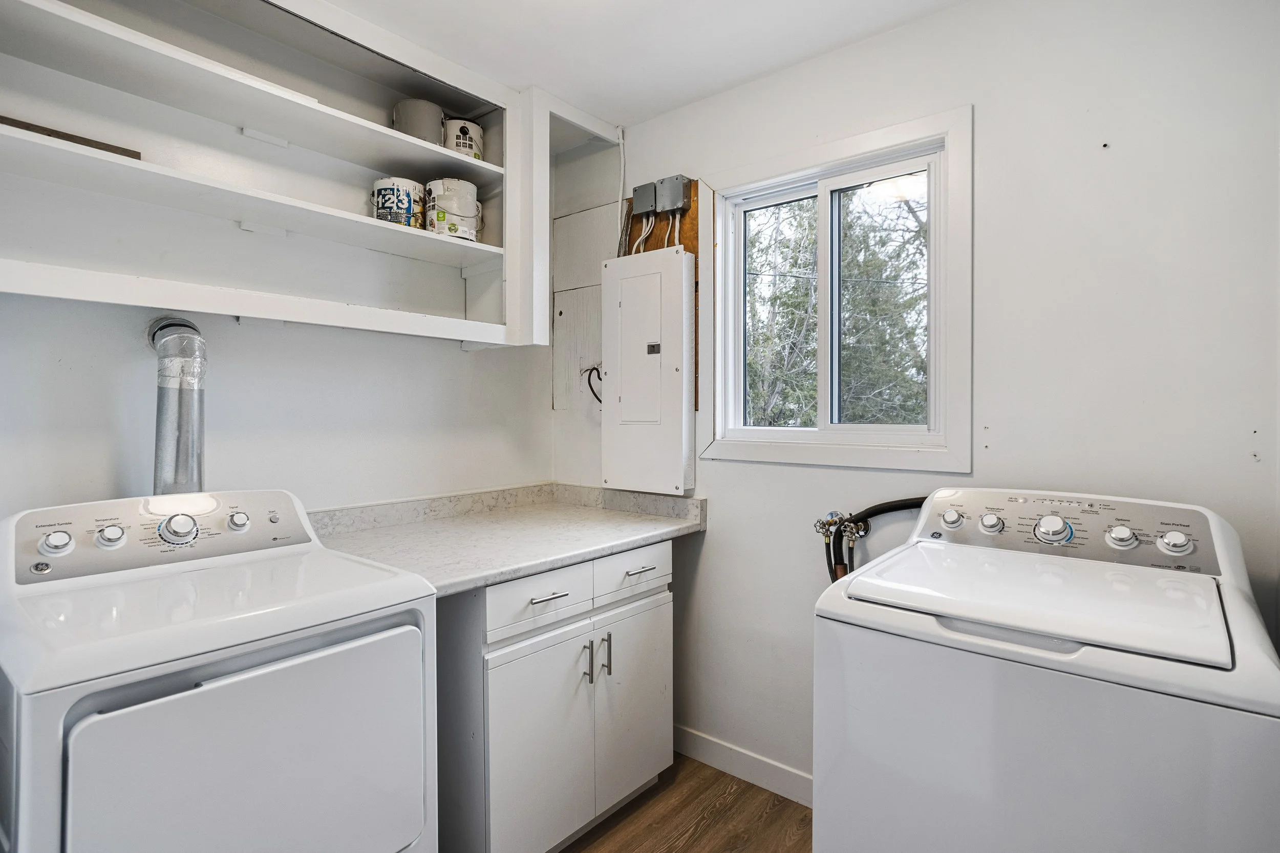 103 Main St S-20.jpg