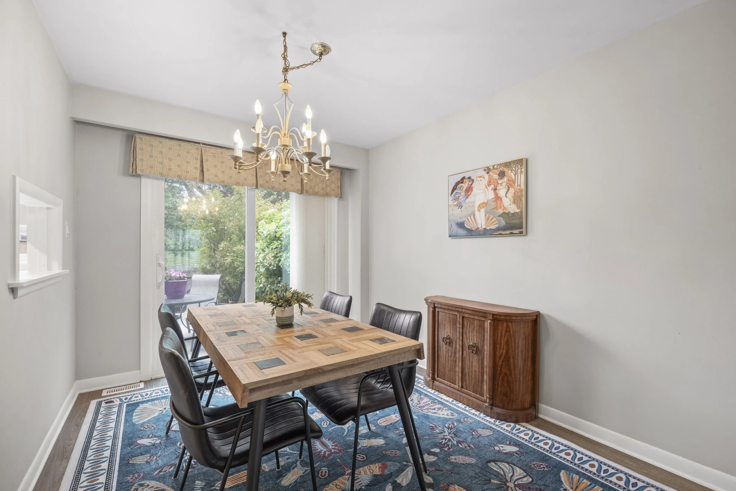62-1220 Royal York Rd -15.JPG