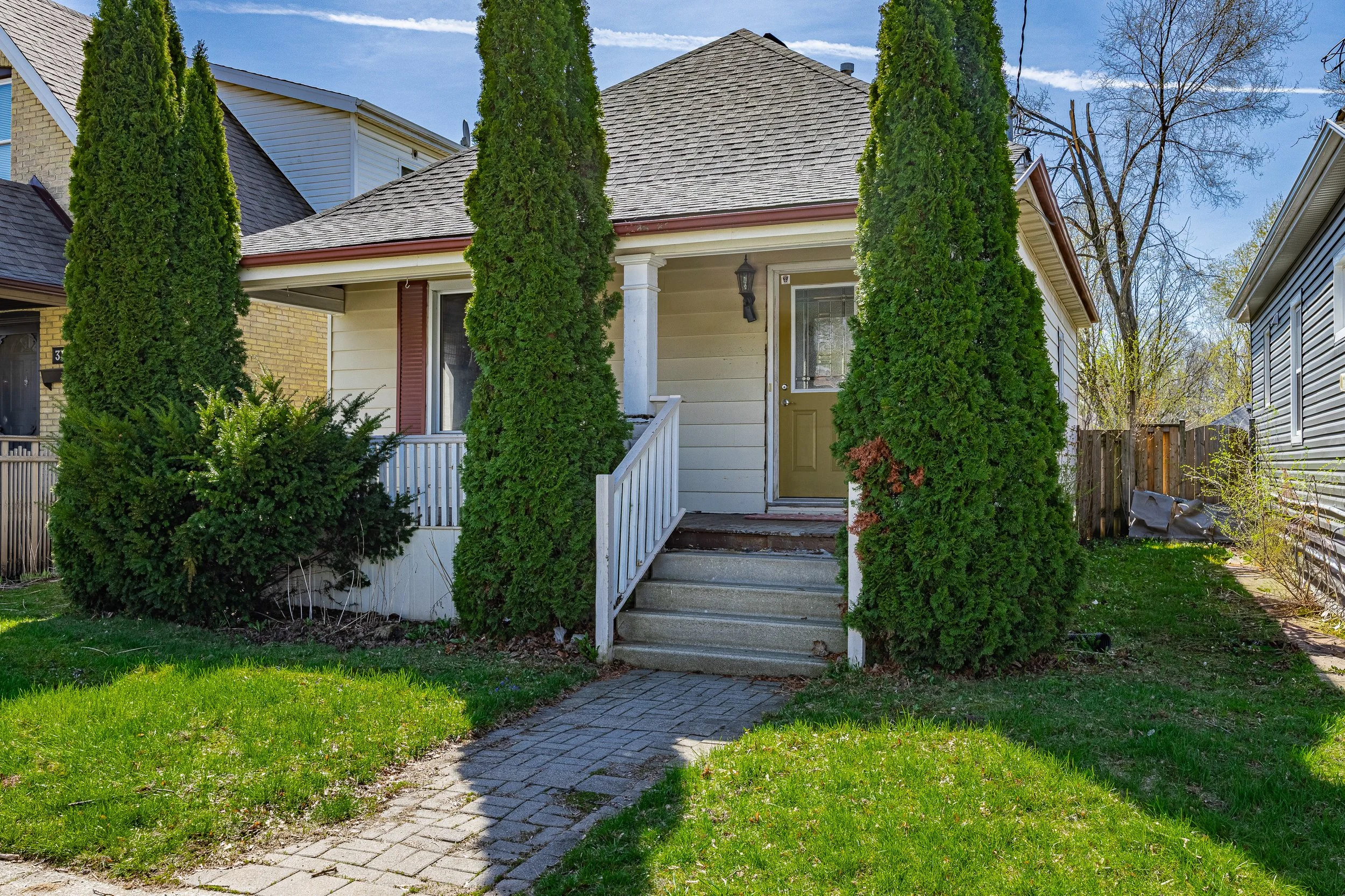 EXT Update - 33 Terrance St-3.jpg