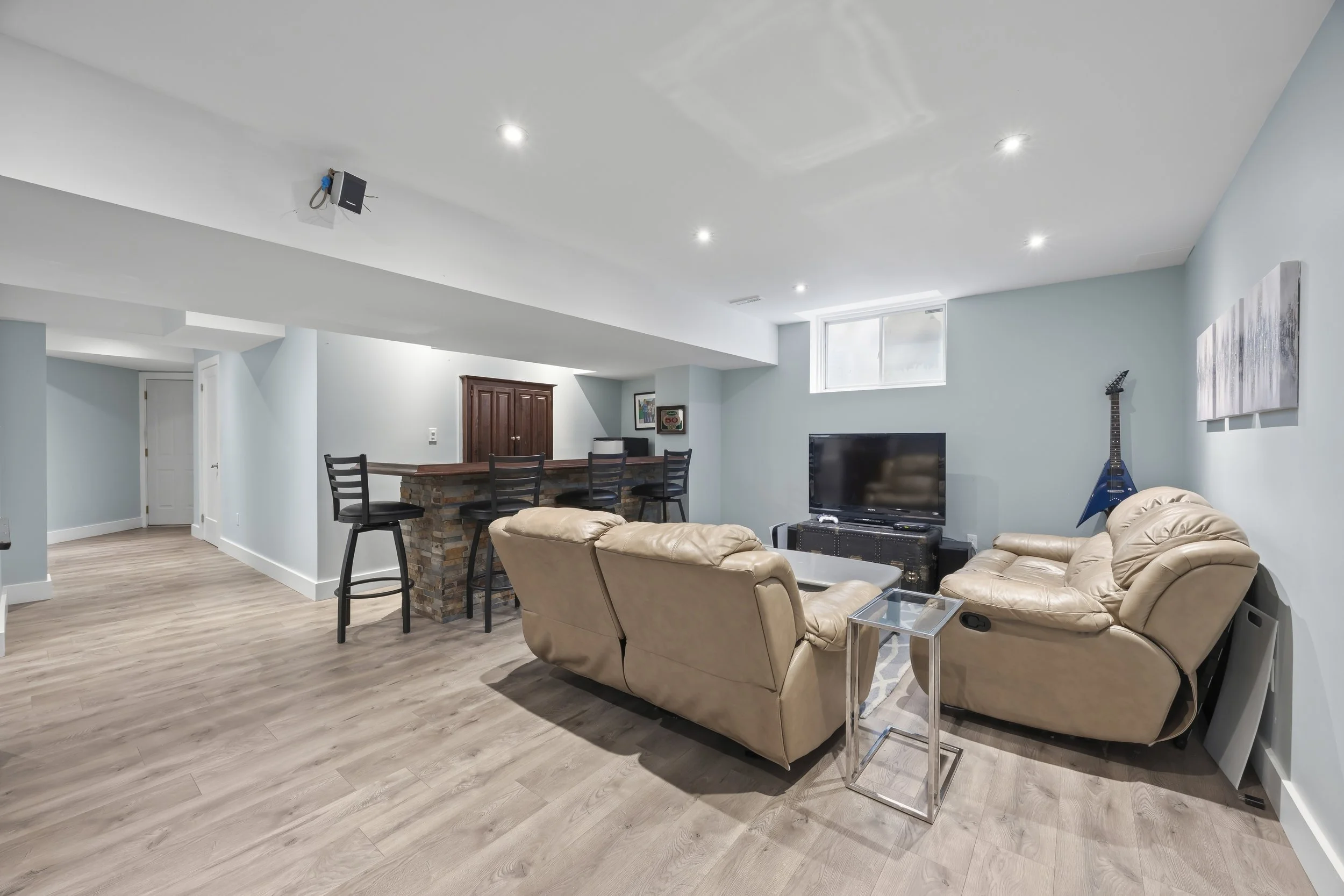 1204 Meadowvale Dr -34.JPG