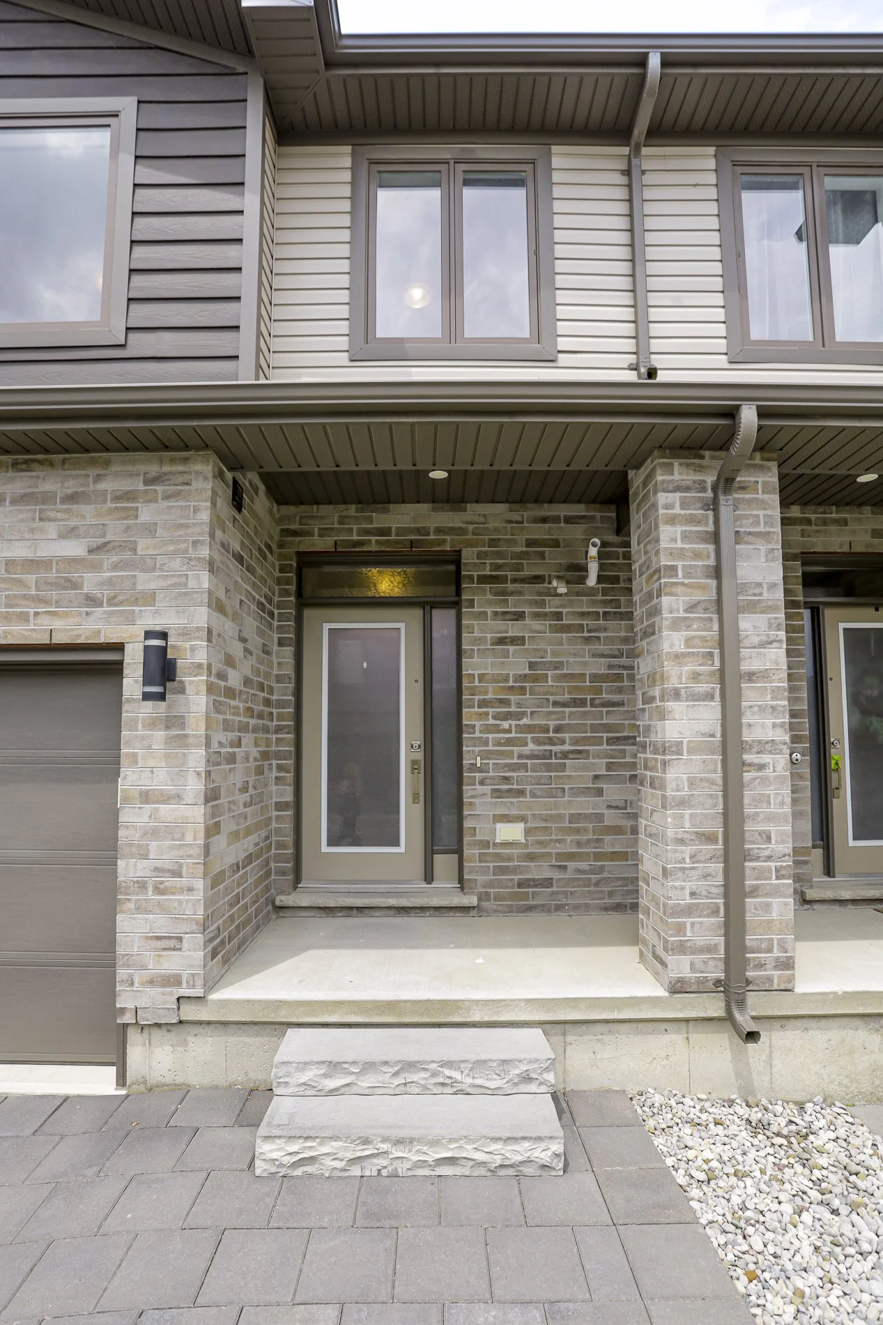57-1960 Dalmagarry Rd_05.jpg